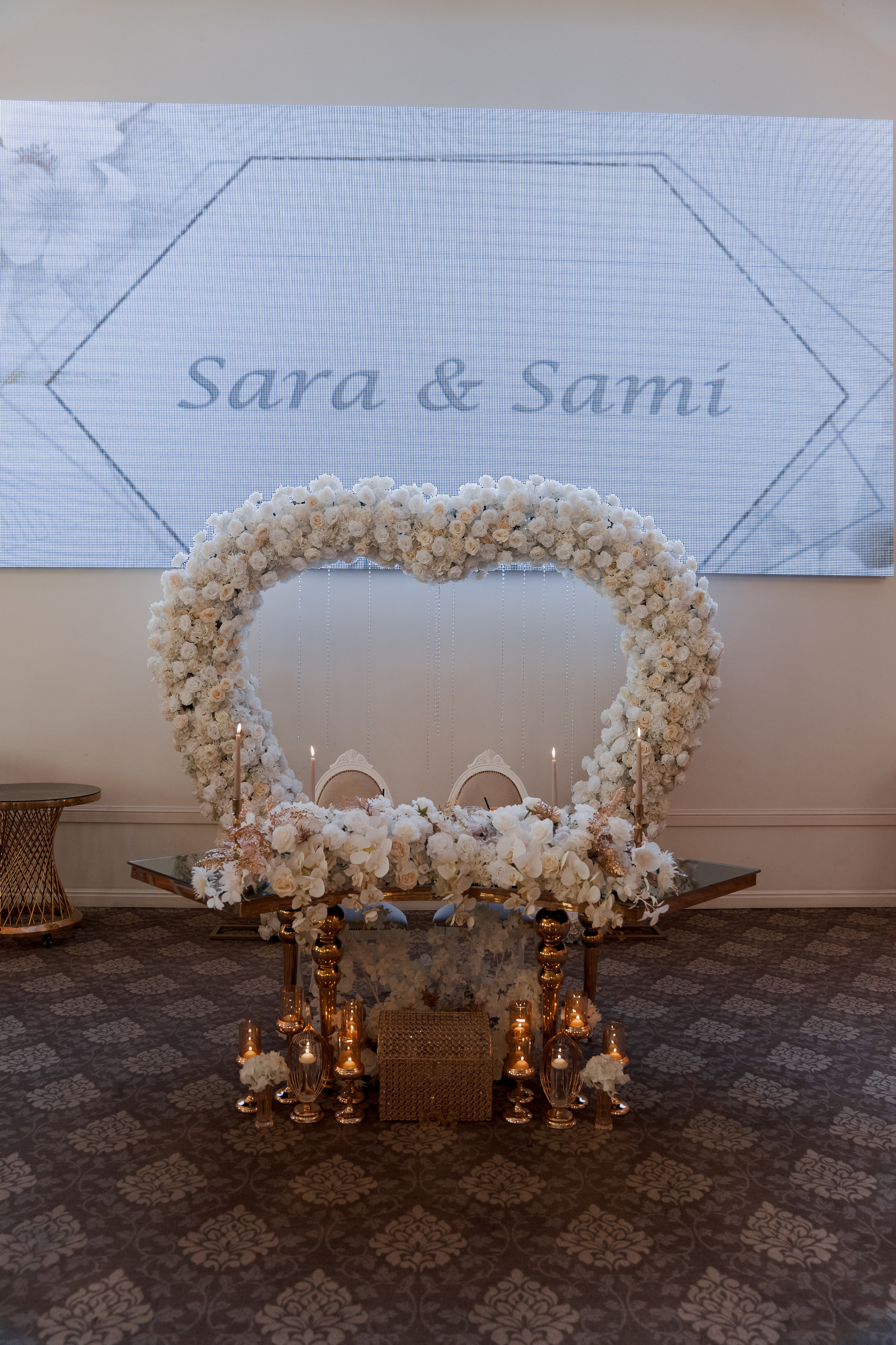 Luxury elegant wedding in Timisoara. Wedding photographer and videographer based in Timisoara, Romania