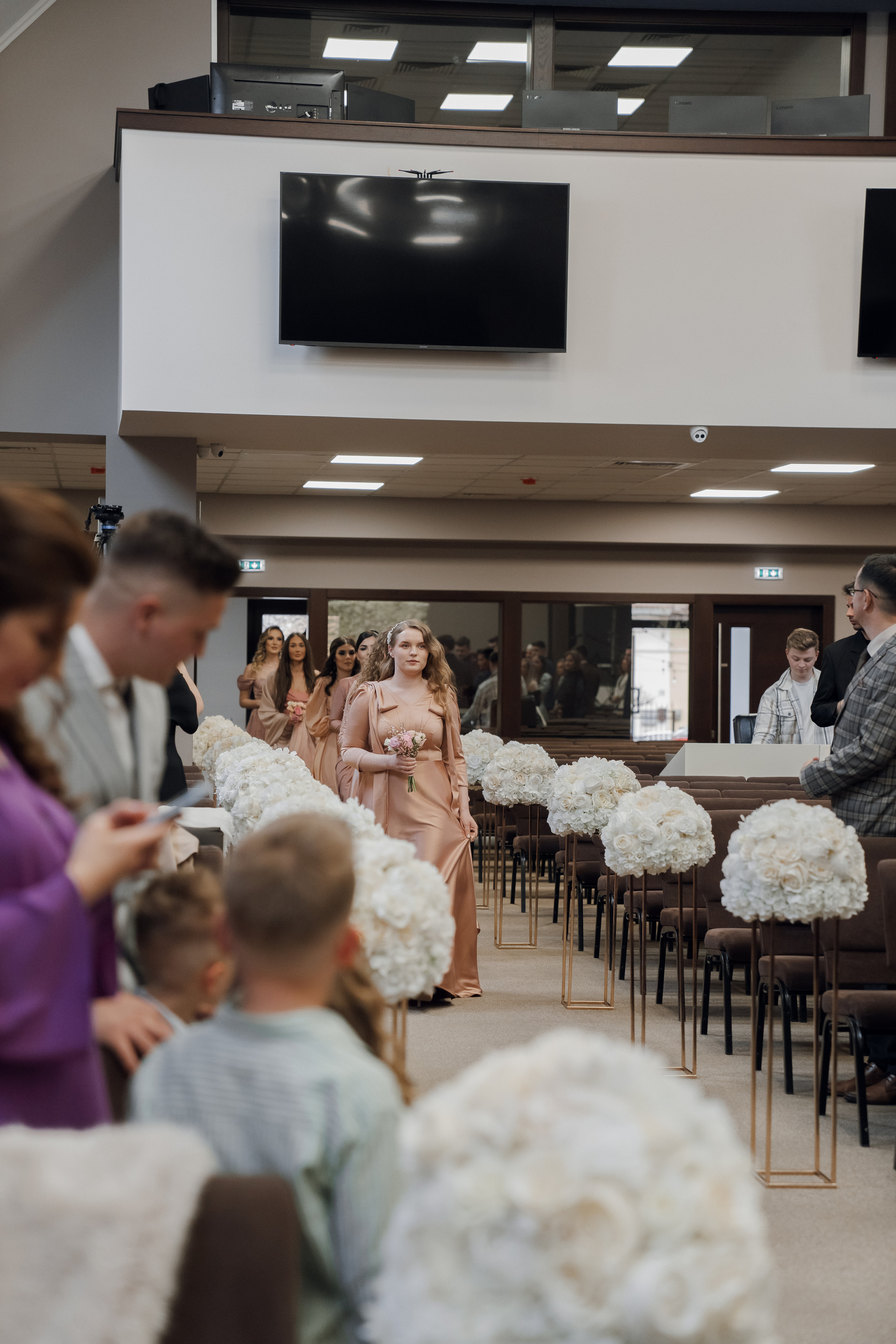 Luxury elegant wedding in Timisoara. Wedding photographer and videographer based in Timisoara, Romania