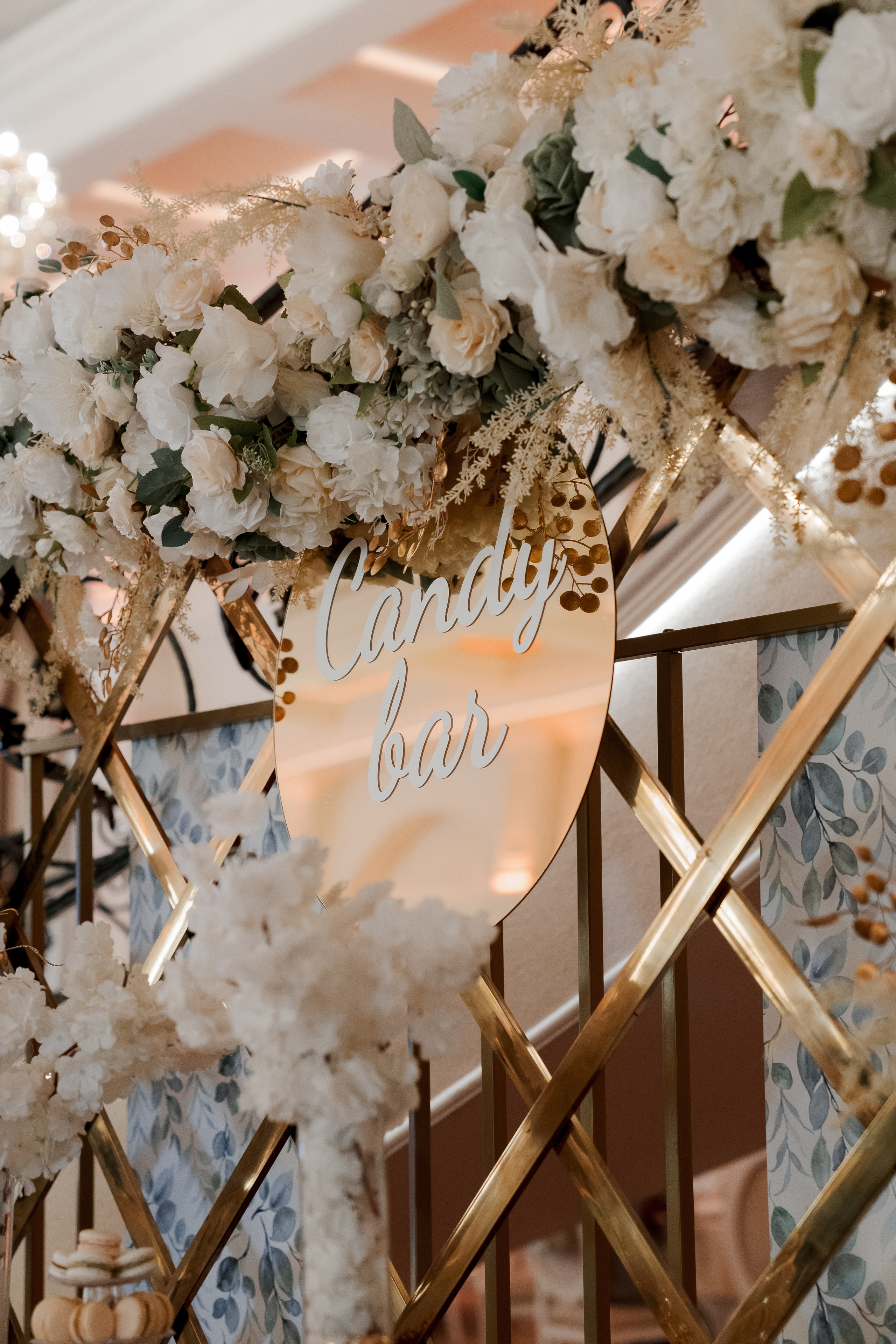 Luxury elegant wedding in Timisoara. Wedding photographer and videographer based in Timisoara, Romania