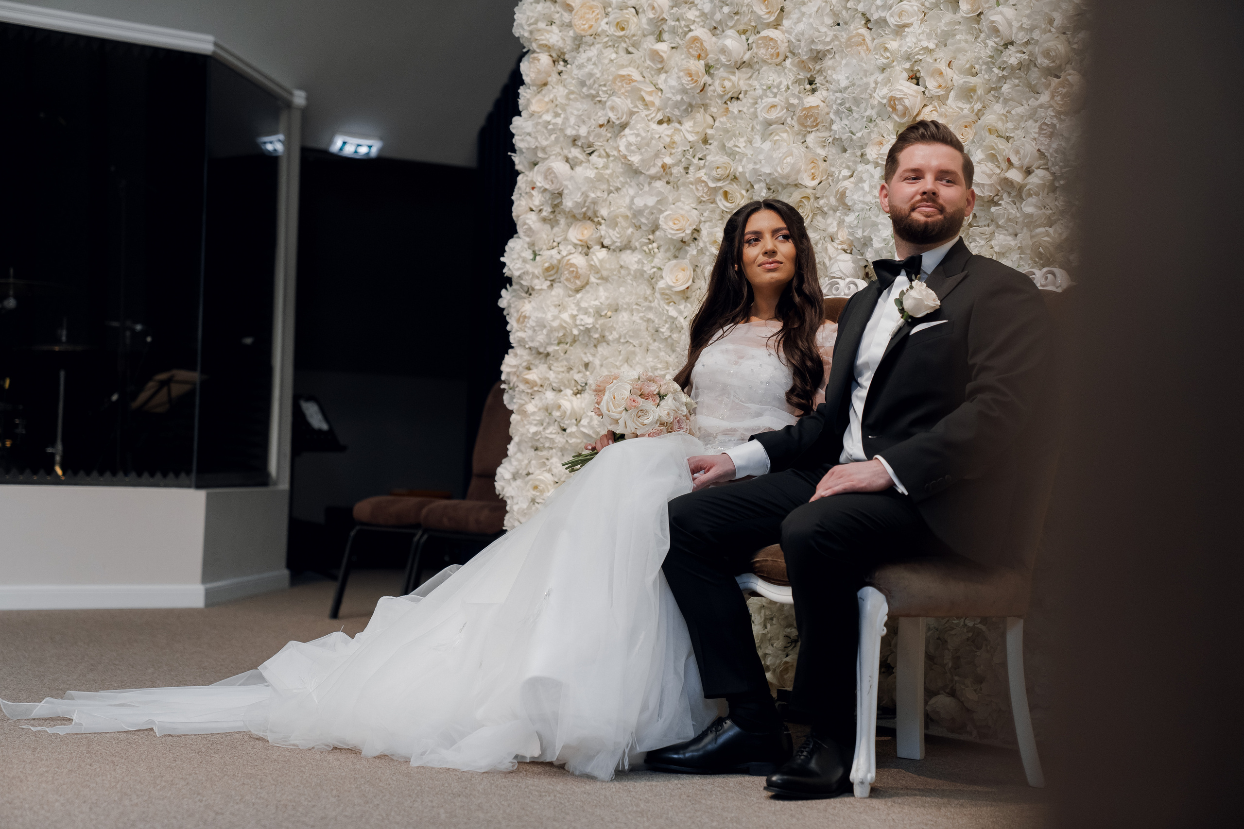 Luxury elegant wedding in Timisoara. Wedding photographer and videographer based in Timisoara, Romania