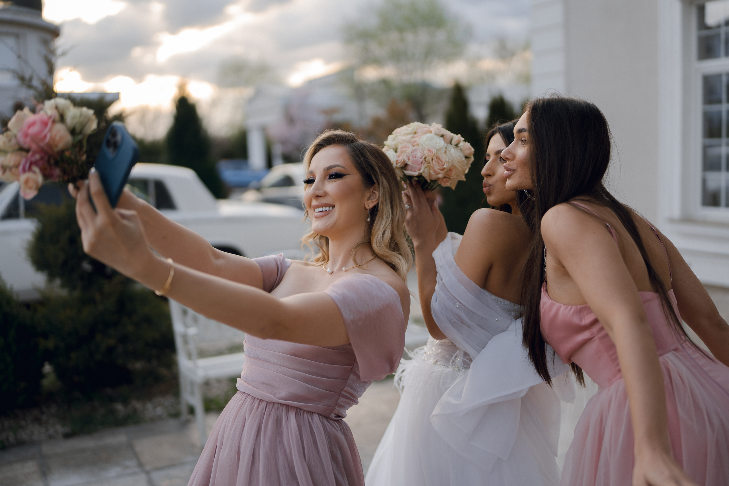 Luxury elegant wedding in Timisoara. Wedding photographer and videographer based in Timisoara, Romania