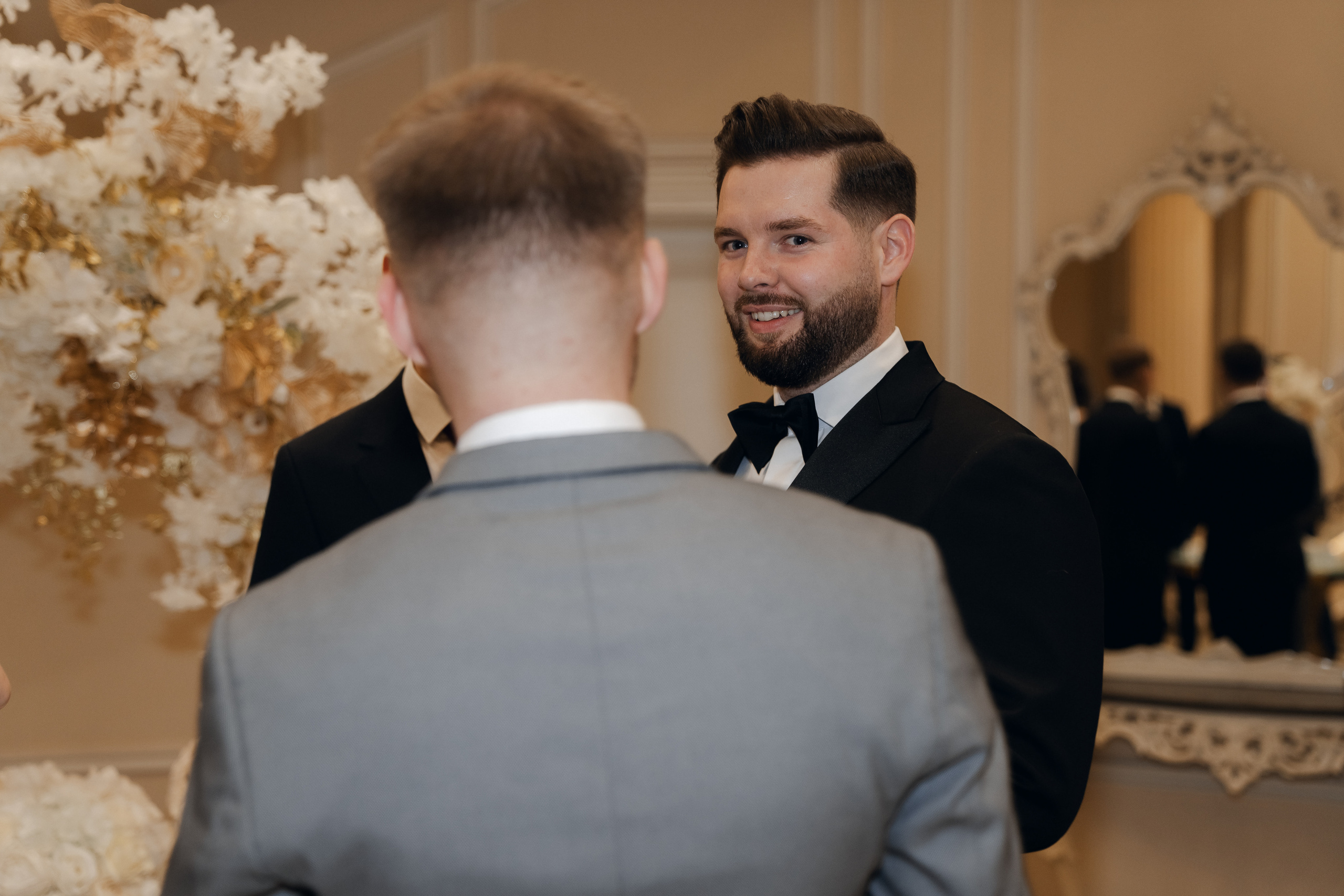 Luxury elegant wedding in Timisoara. Wedding photographer and videographer based in Timisoara, Romania