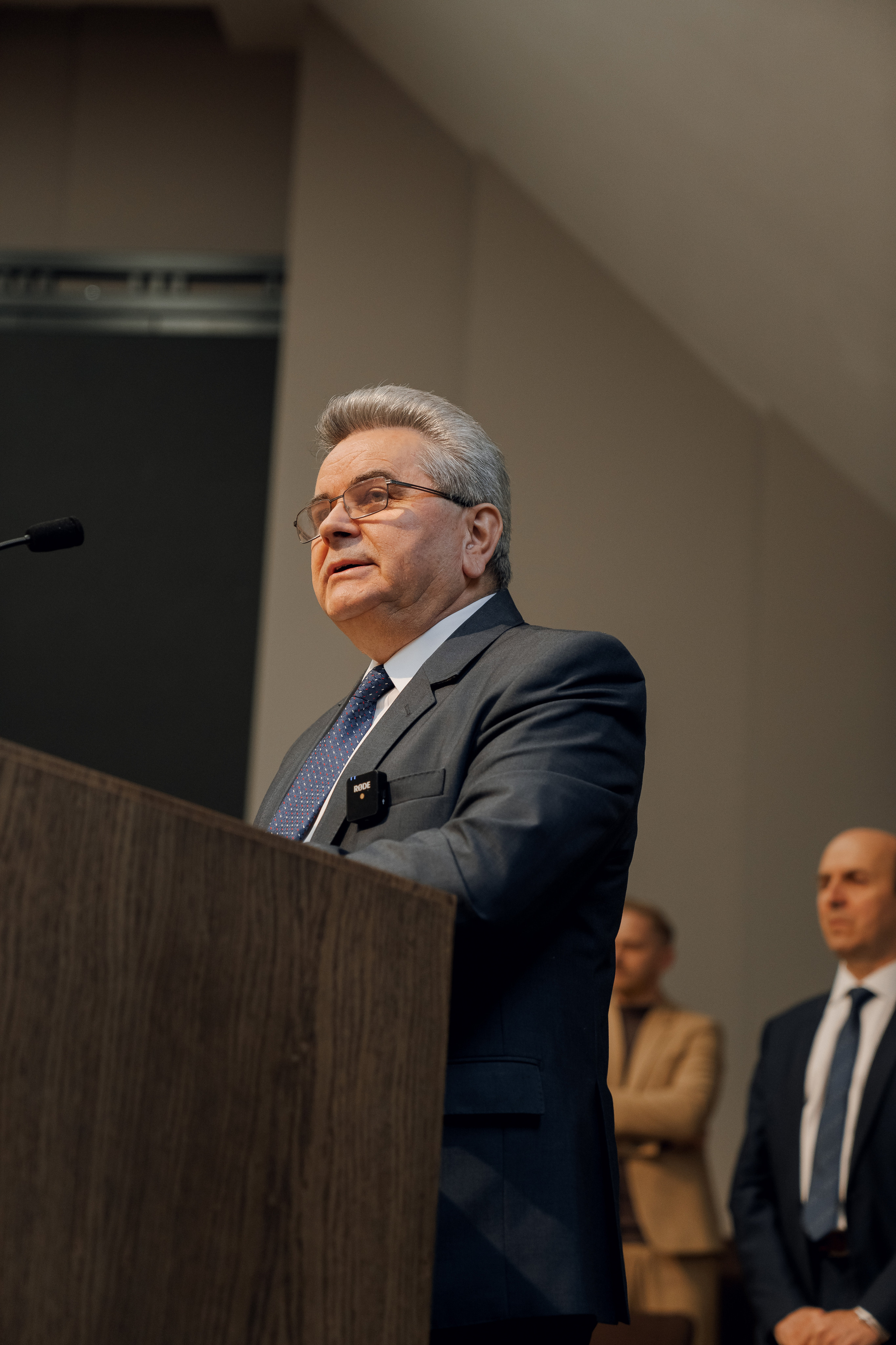 Luxury elegant wedding in Timisoara. Wedding photographer and videographer based in Timisoara, Romania