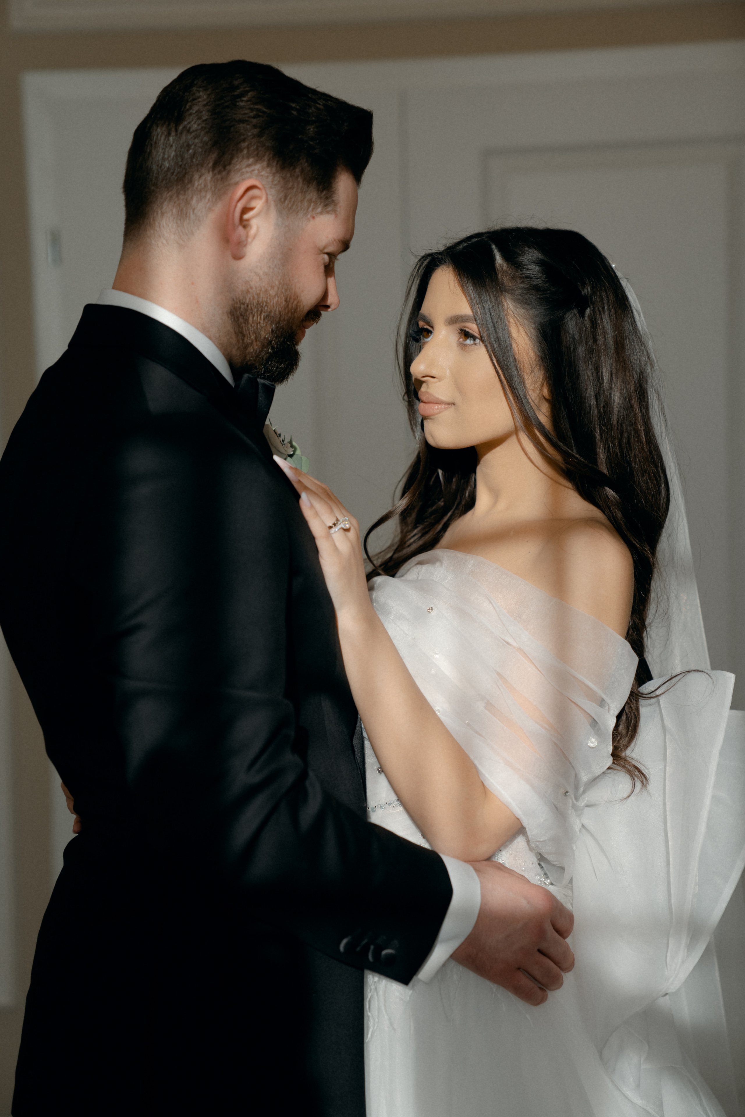 Luxury elegant wedding in Timisoara. Wedding photographer and videographer based in Timisoara, Romania