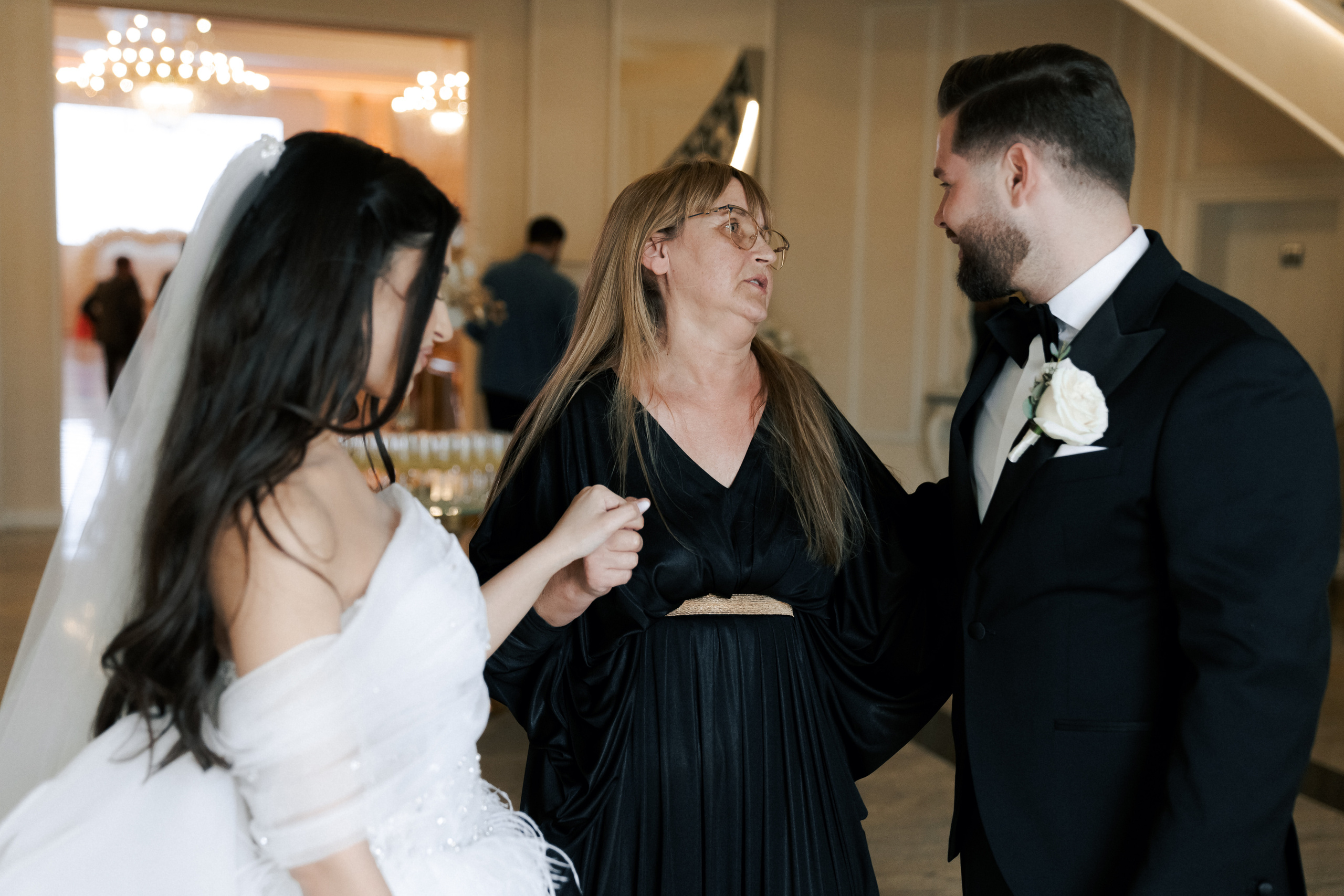 Luxury elegant wedding in Timisoara. Wedding photographer and videographer based in Timisoara, Romania