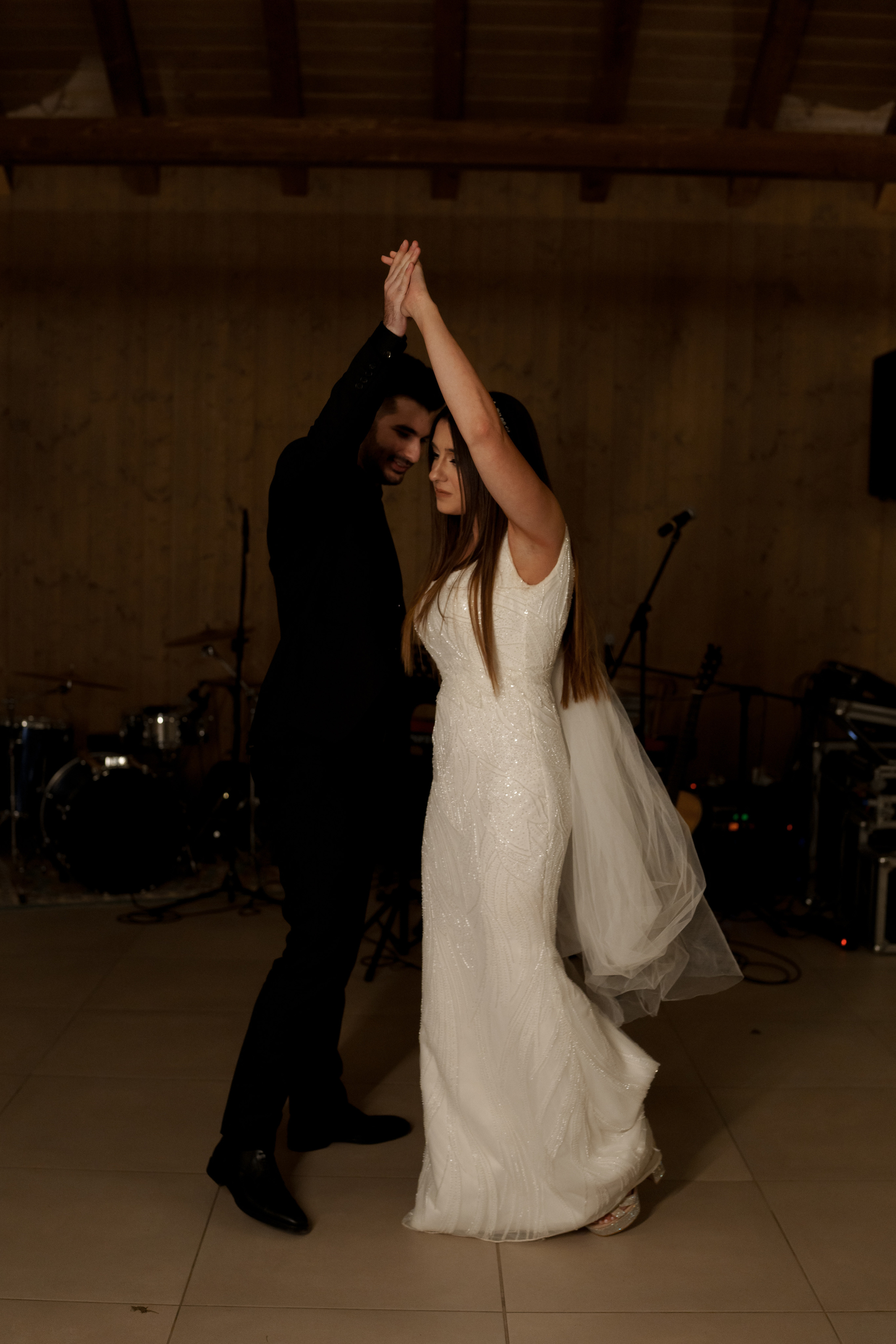 Wedding at Province 1965 Barn in Timisoara. Wedding photographer and videographer based in Timisoara, Romania