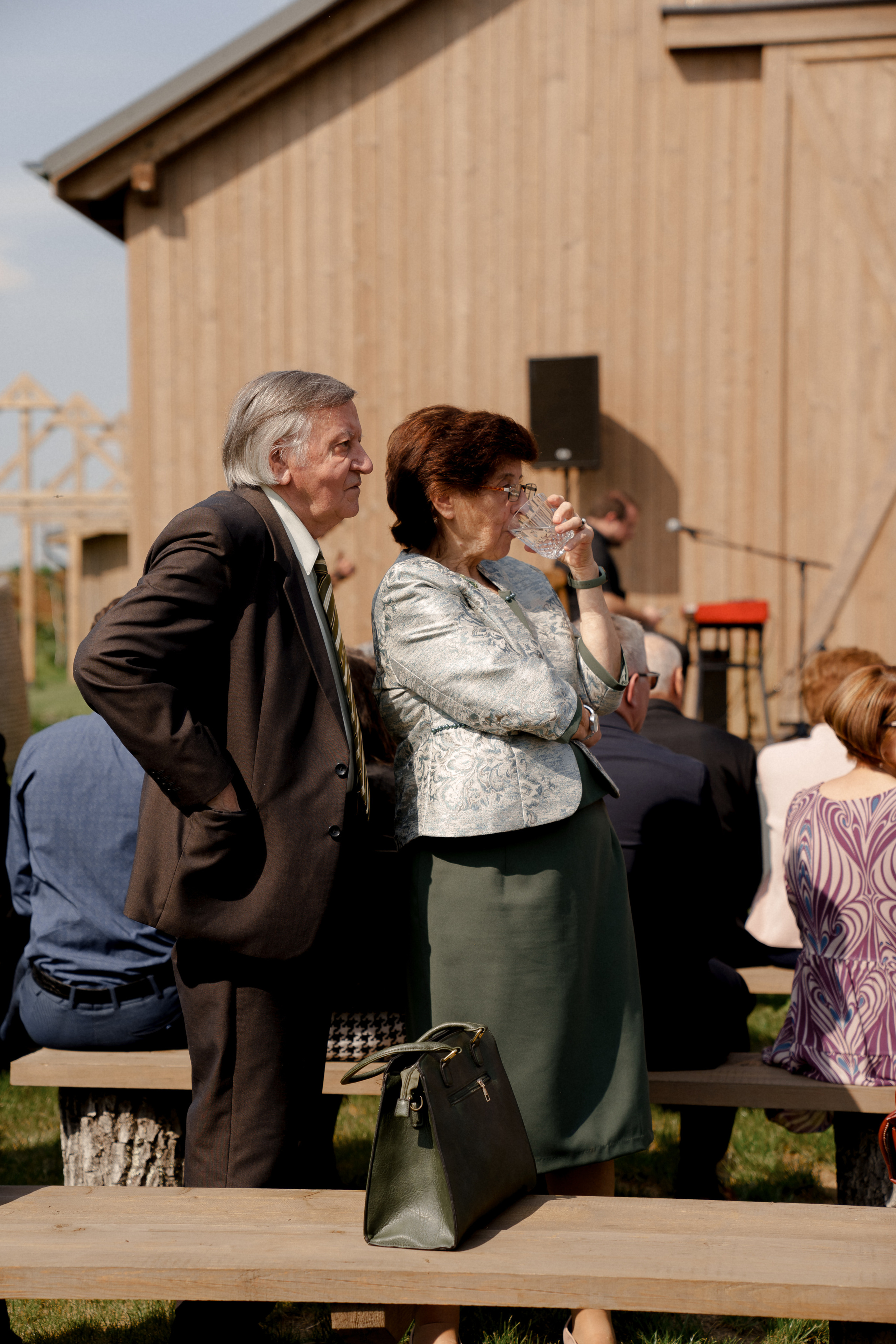 Wedding at Province 1965 Barn in Timisoara. Wedding photographer and videographer based in Timisoara, Romania