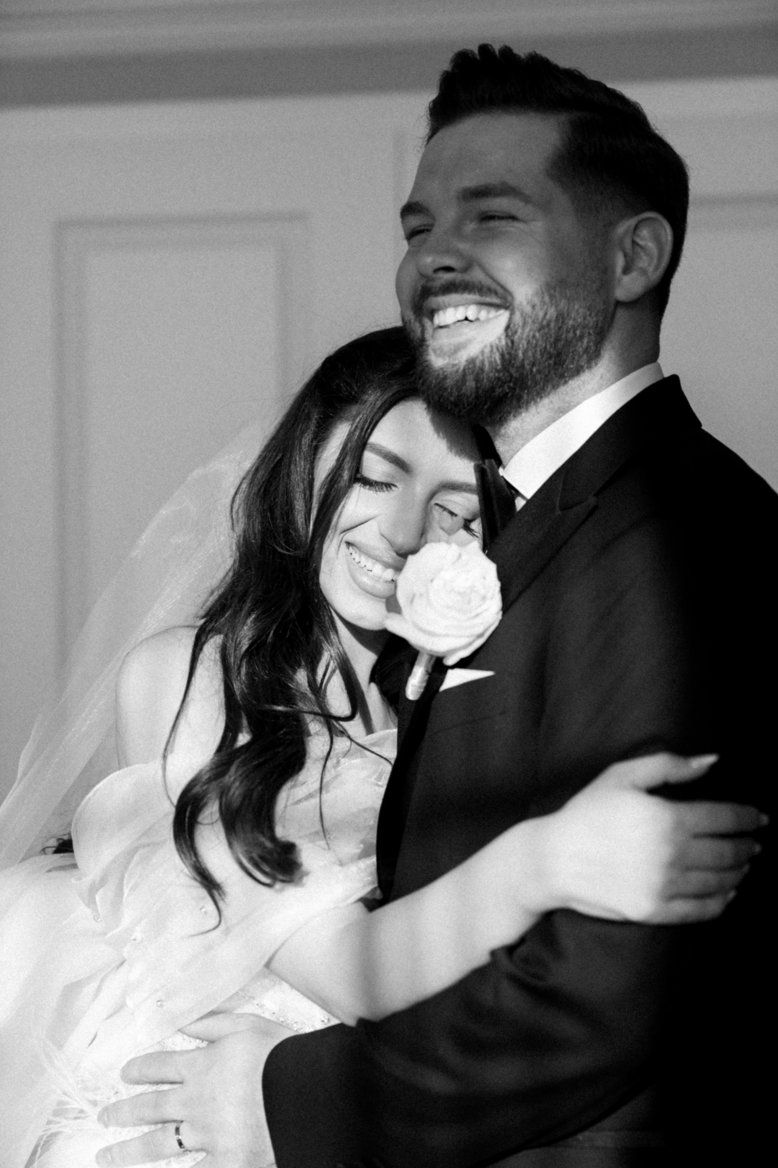 Luxury elegant wedding in Timisoara. Wedding photographer and videographer based in Timisoara, Romania