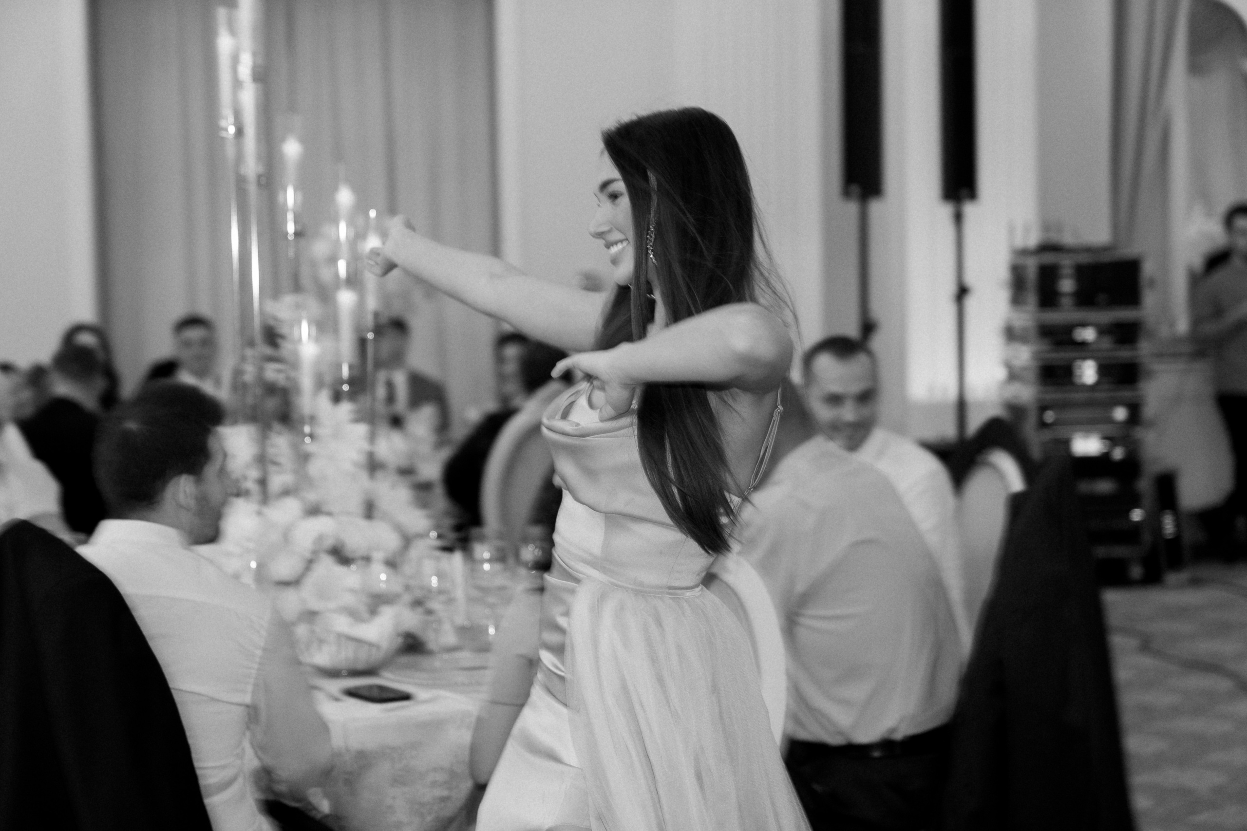 Luxury elegant wedding in Timisoara. Wedding photographer and videographer based in Timisoara, Romania