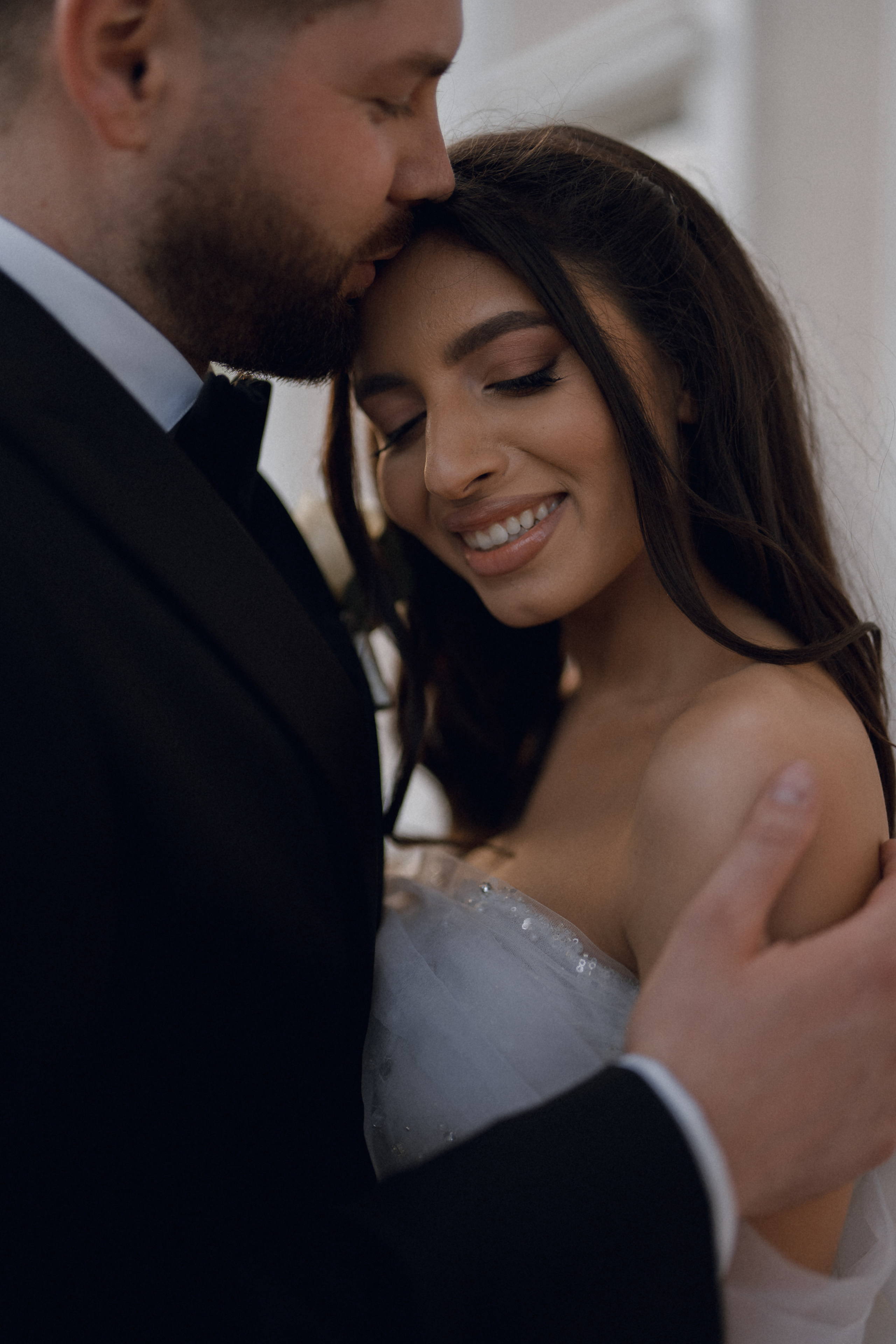 Luxury elegant wedding in Timisoara. Wedding photographer and videographer based in Timisoara, Romania