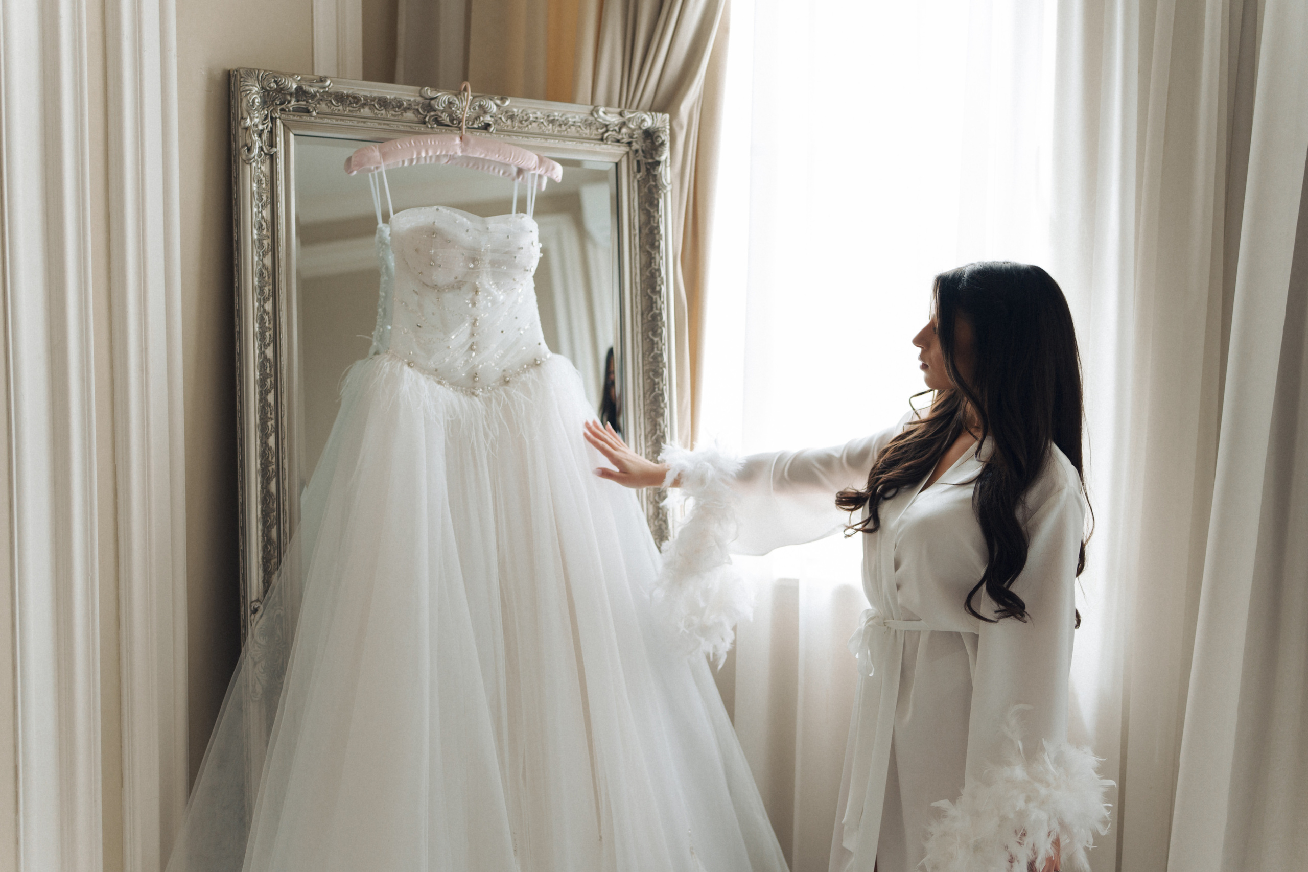 Luxury elegant wedding in Timisoara. Wedding photographer and videographer based in Timisoara, Romania