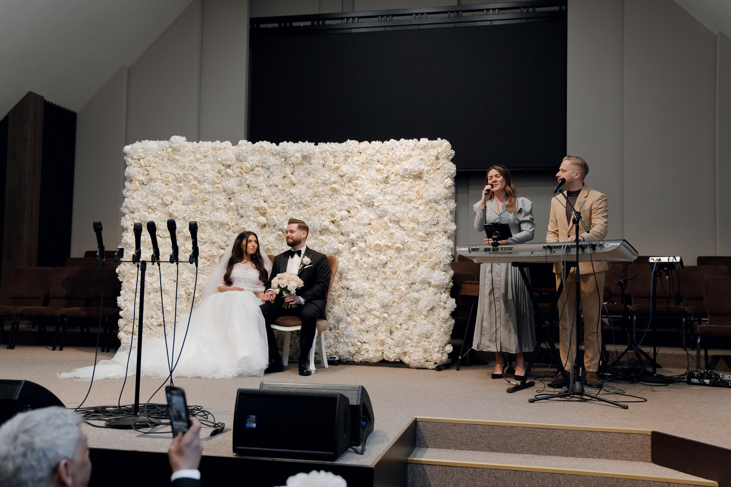 Luxury elegant wedding in Timisoara. Wedding photographer and videographer based in Timisoara, Romania