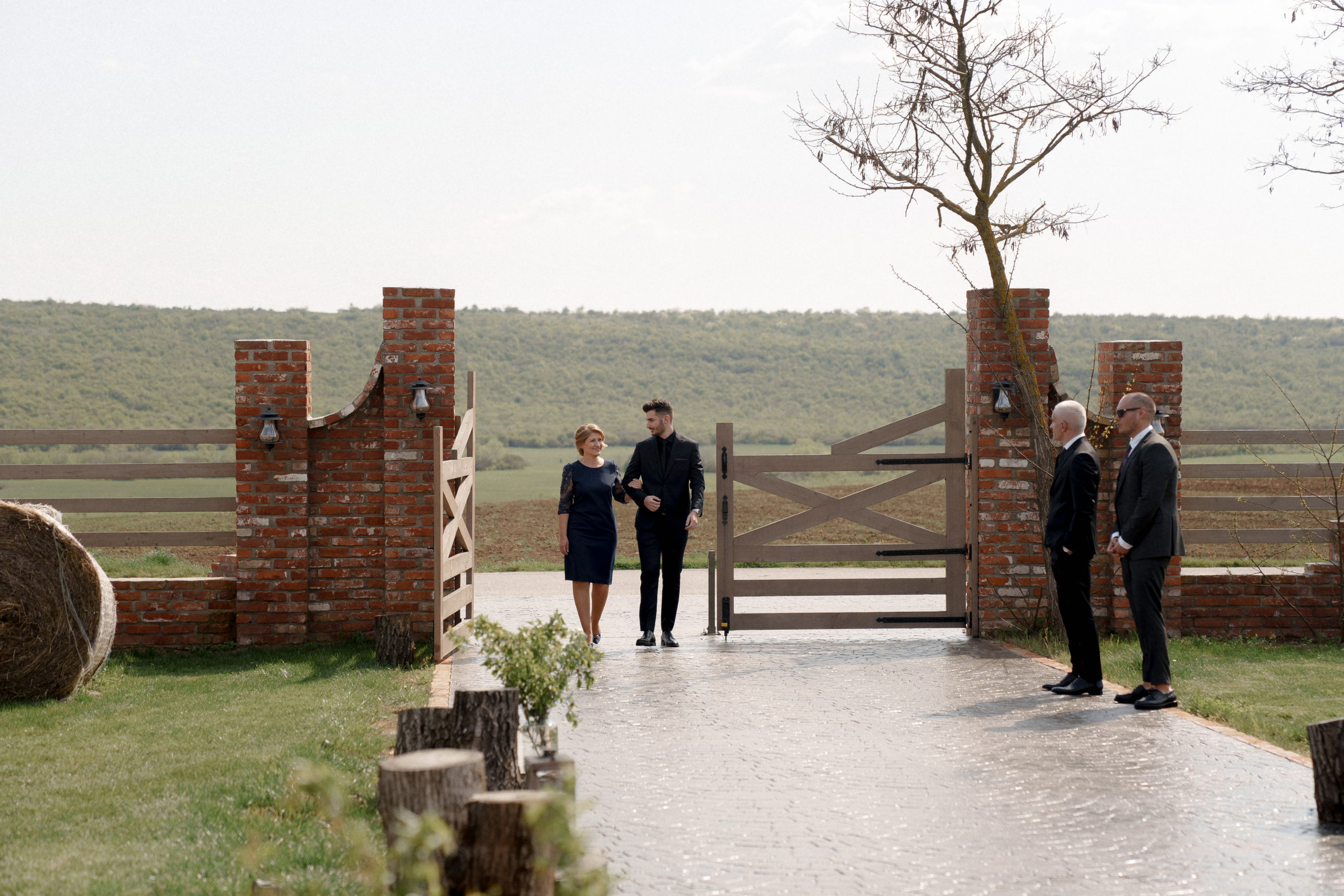 Wedding at Province 1965 Barn in Timisoara. Wedding photographer and videographer based in Timisoara, Romania