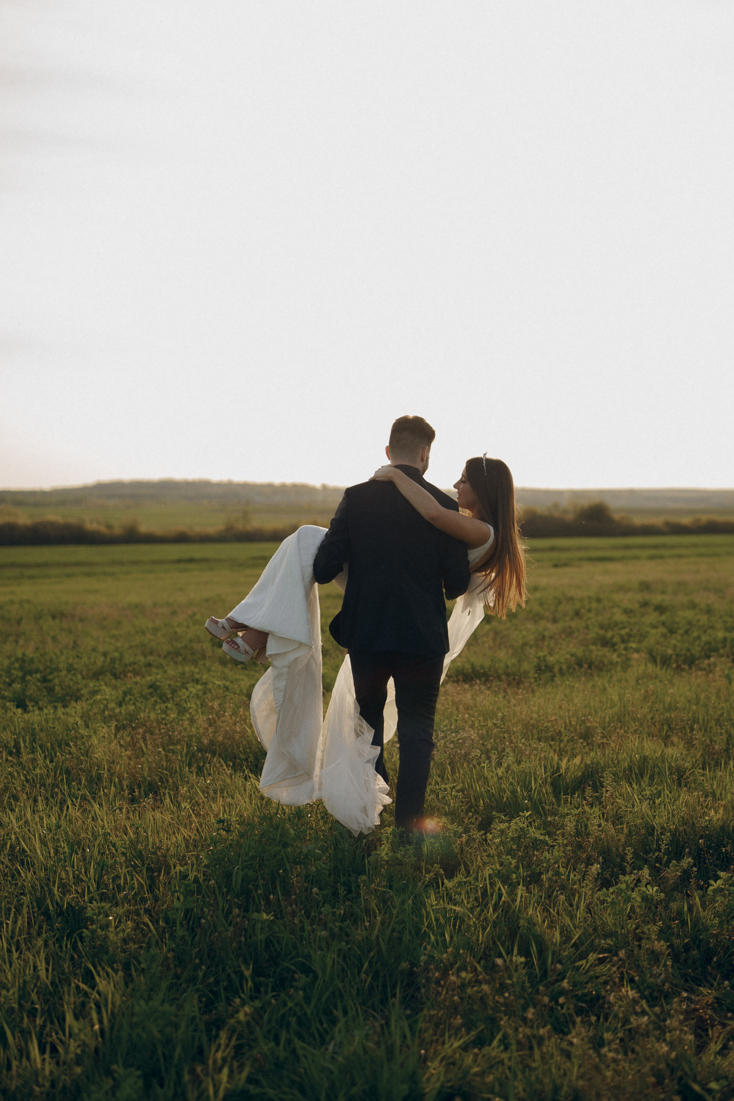 Wedding at Province 1965 Barn in Timisoara. Wedding photographer and videographer based in Timisoara, Romania