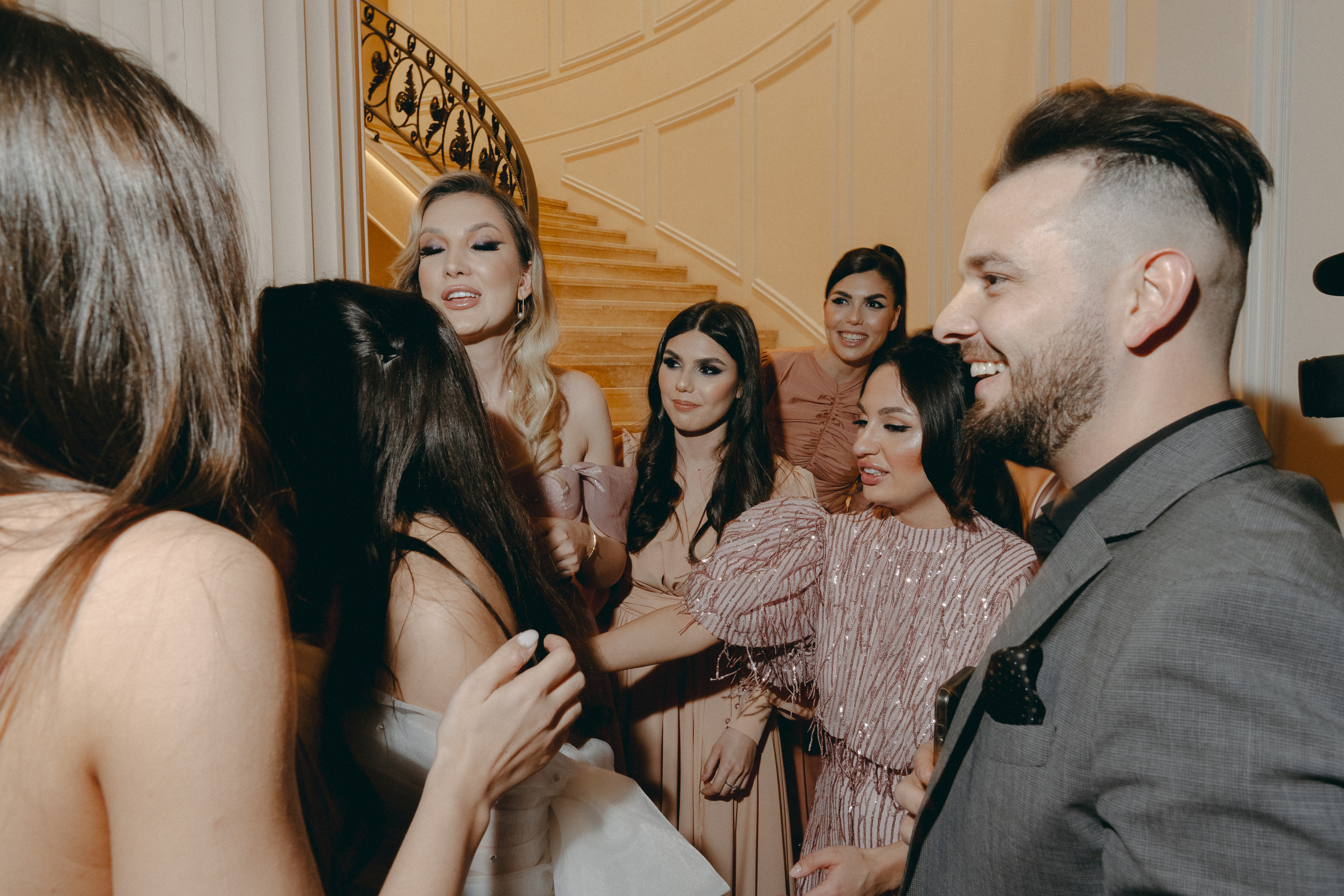 Luxury elegant wedding in Timisoara. Wedding photographer and videographer based in Timisoara, Romania