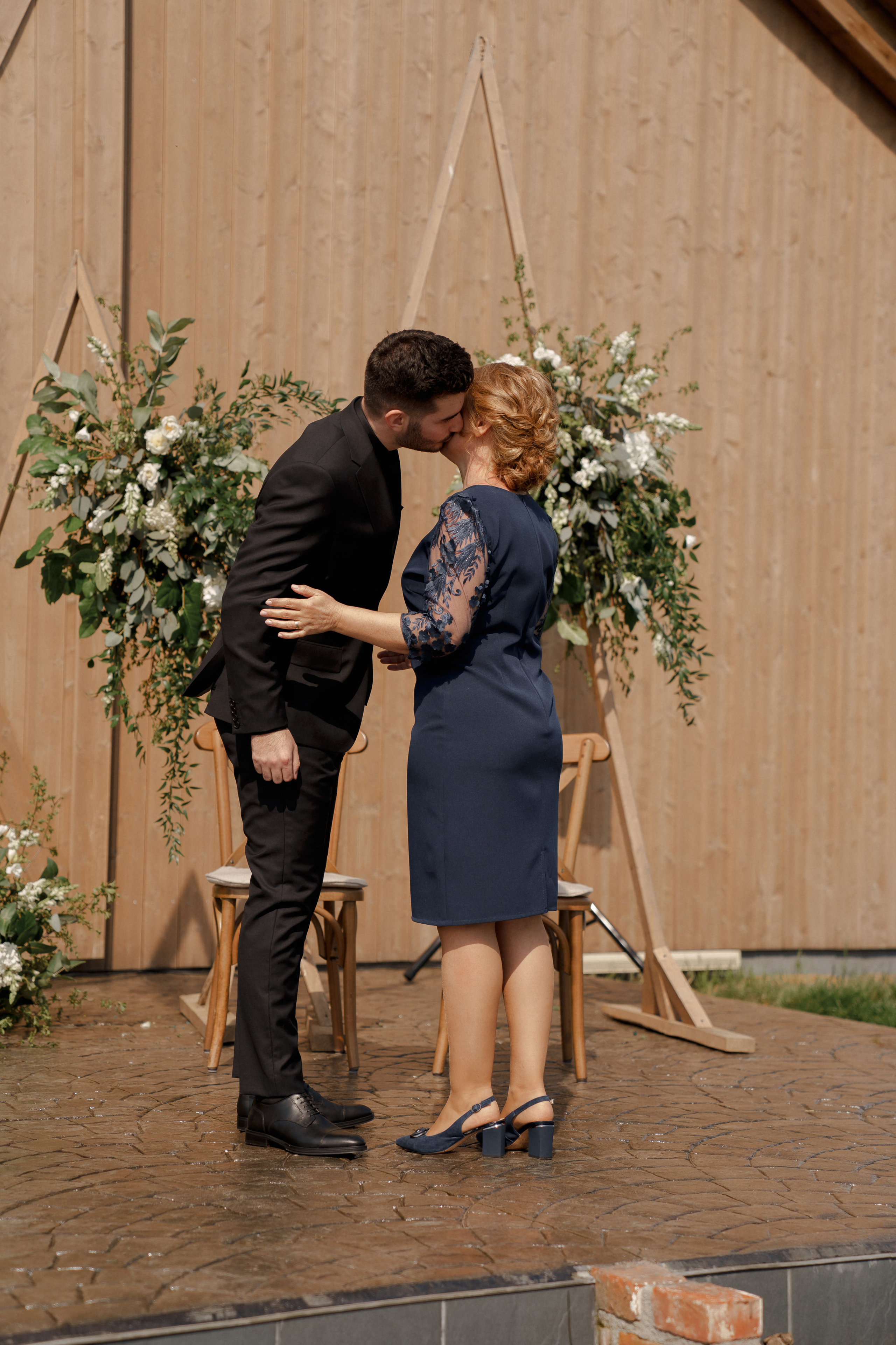 Wedding at Province 1965 Barn in Timisoara. Wedding photographer and videographer based in Timisoara, Romania
