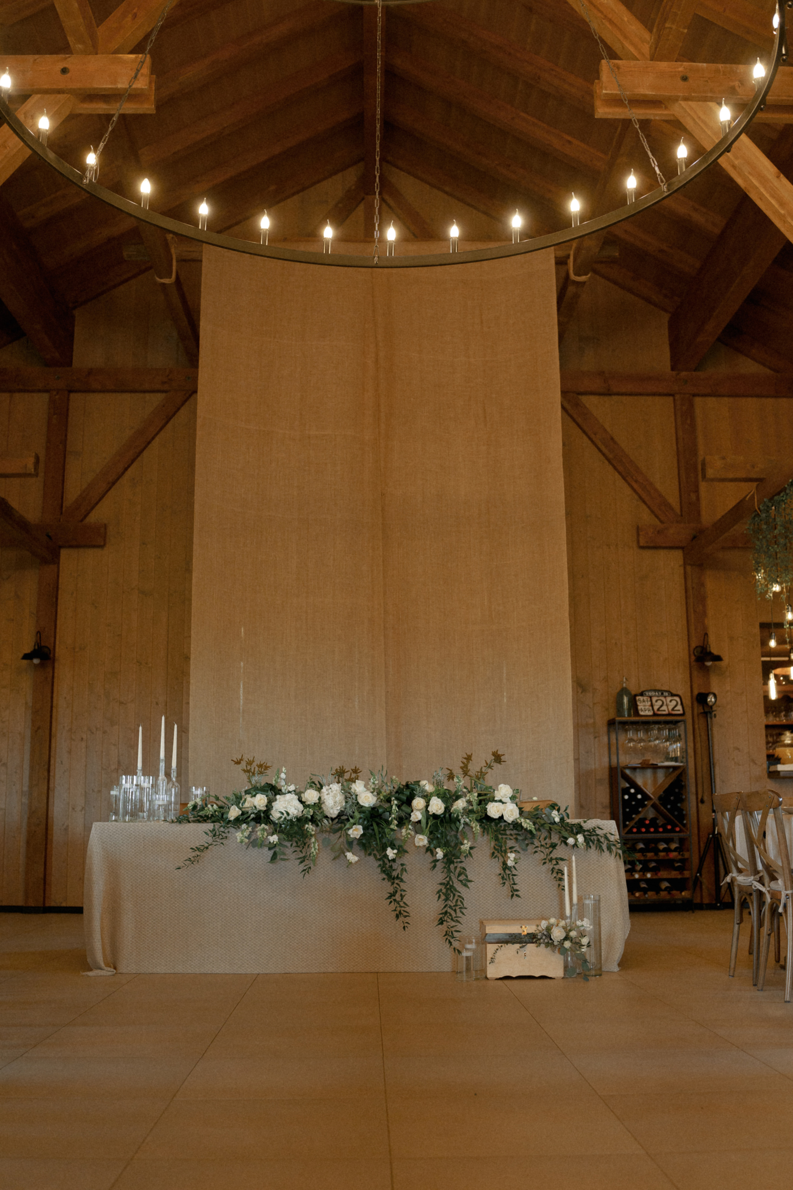 Wedding at Province 1965 Barn in Timisoara. Wedding photographer and videographer based in Timisoara, Romania