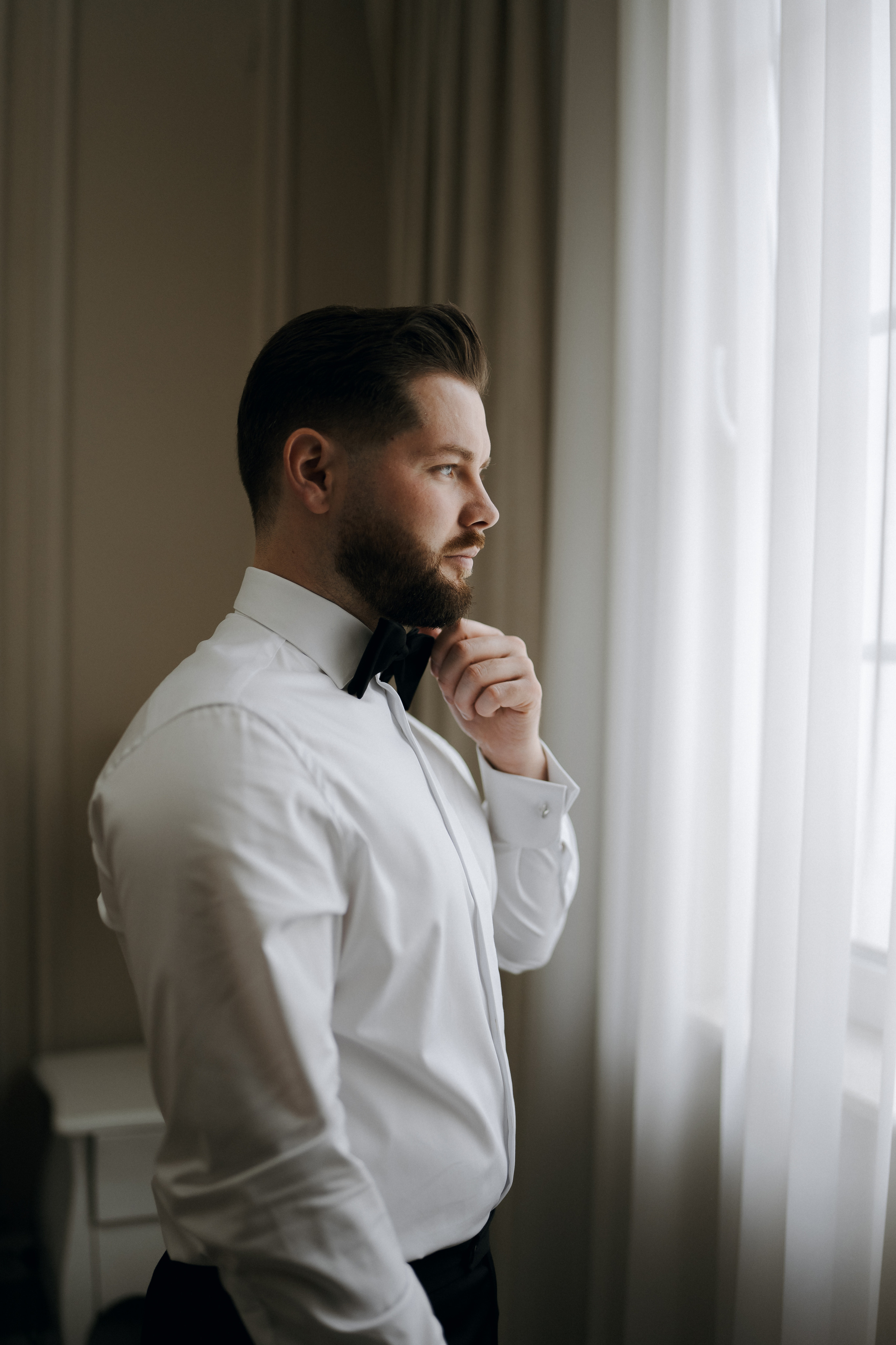 Luxury elegant wedding in Timisoara. Wedding photographer and videographer based in Timisoara, Romania