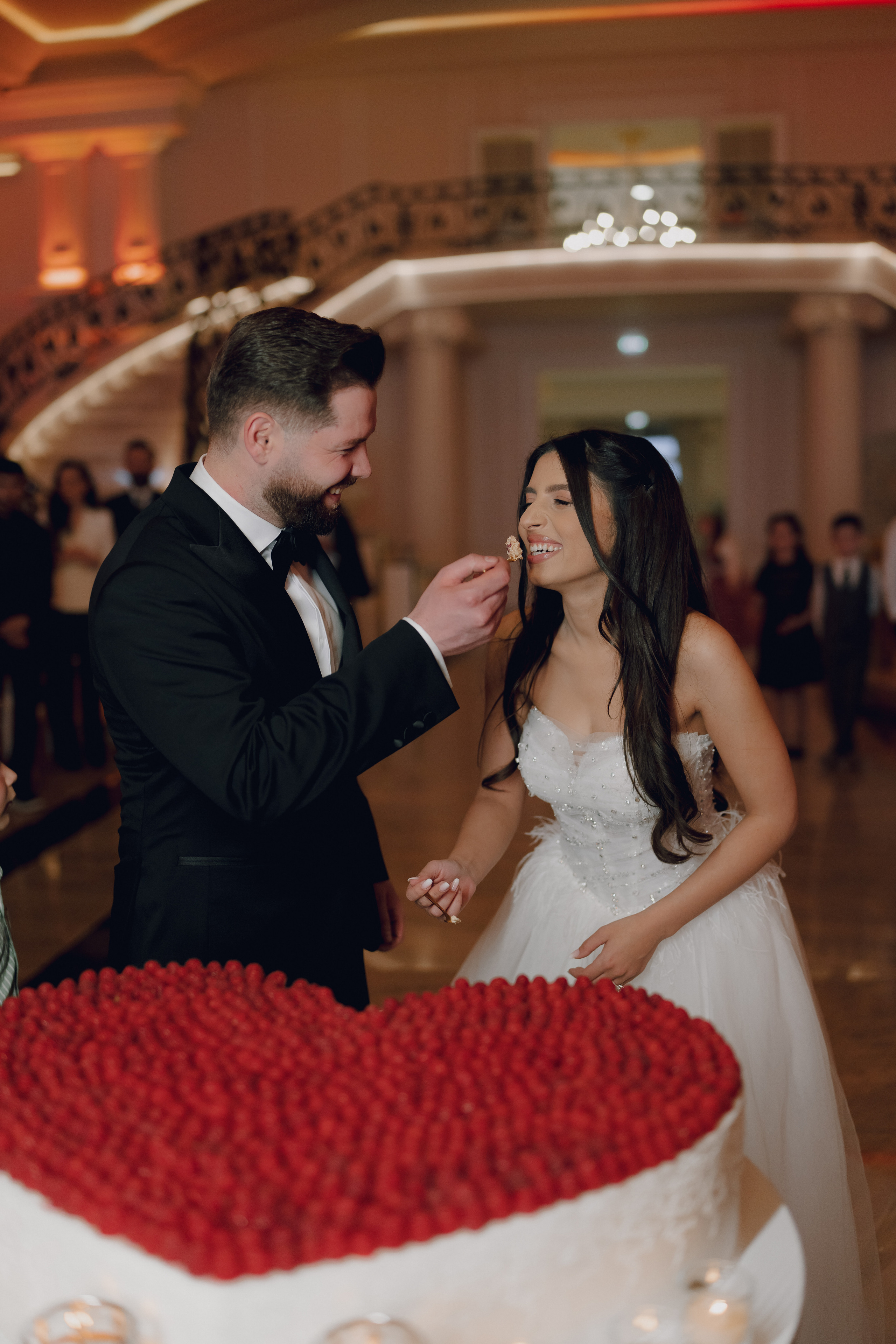 Luxury elegant wedding in Timisoara. Wedding photographer and videographer based in Timisoara, Romania