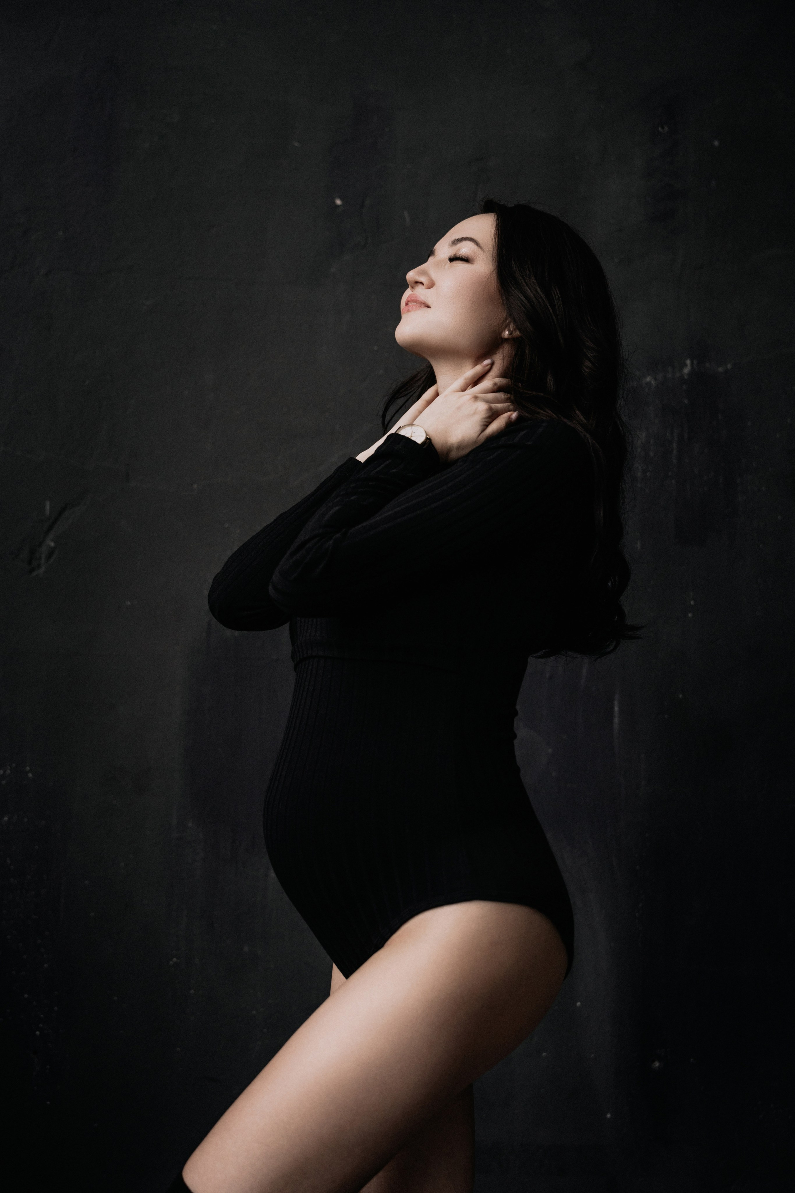 High-Fashion Maternity Photography – Chic & Glamorous Studio Session. Alisa Tant — Family and newborn photographer Bucks County, Montgomery county, Philadelphia, NJ