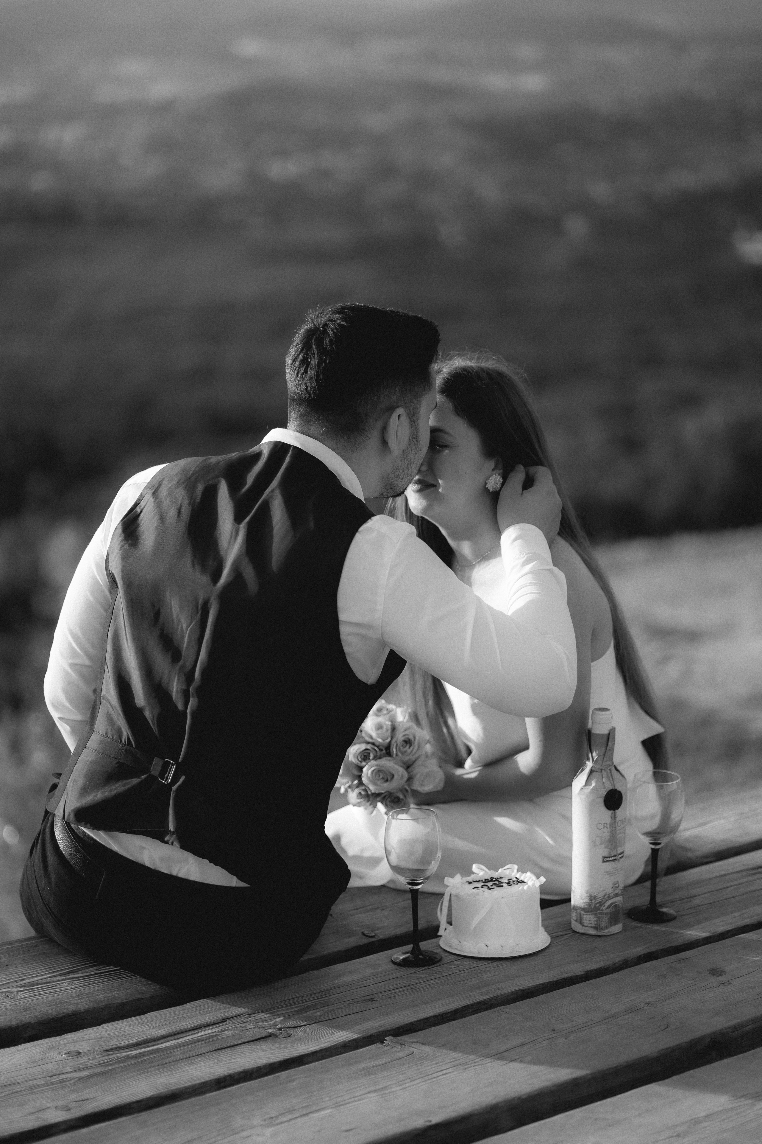 Andreea and Ionut Save the date. Sara Luca Wedding Photographer in Italy and Europe