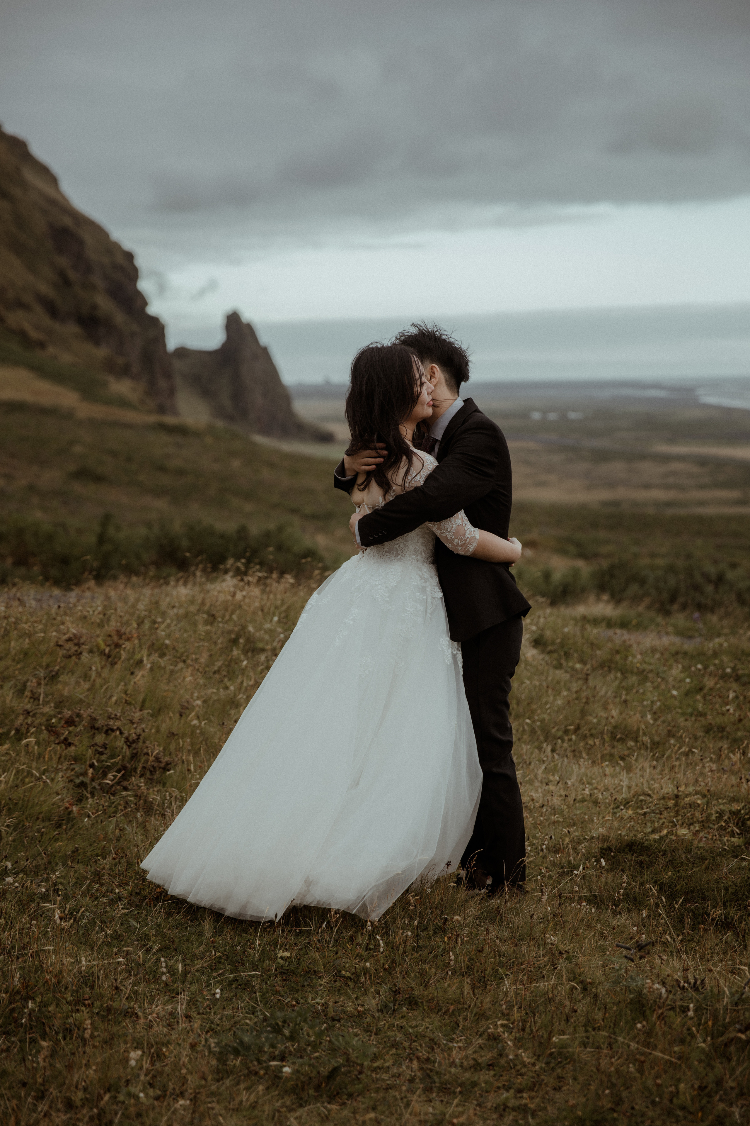 Elopement at Seljalandsfoss waterfall in Iceland. Iceland elopement photographer & videographer