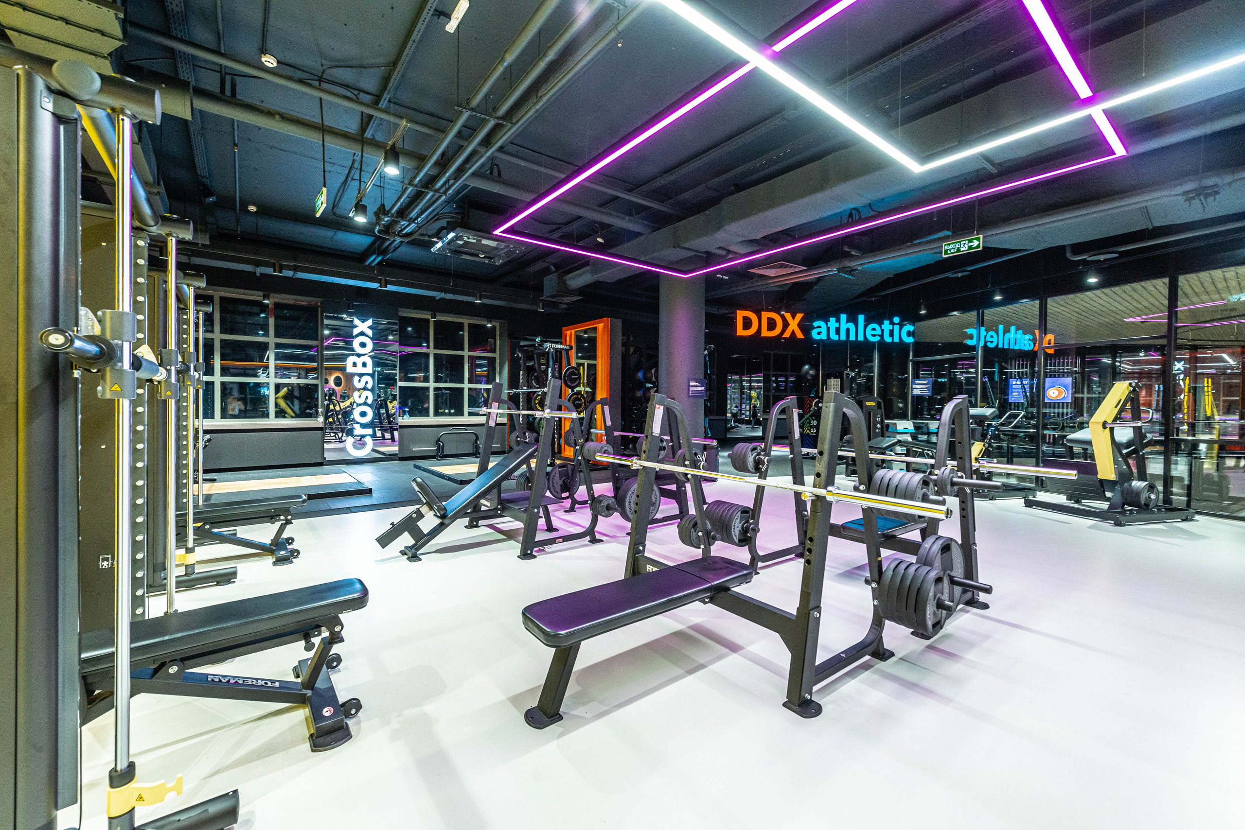 Фитнес-клуб DDX Fitness в Б. Овчинниковском переулок. ФОТОГРАФ МЕКСИКА КИНТАНА-РОО