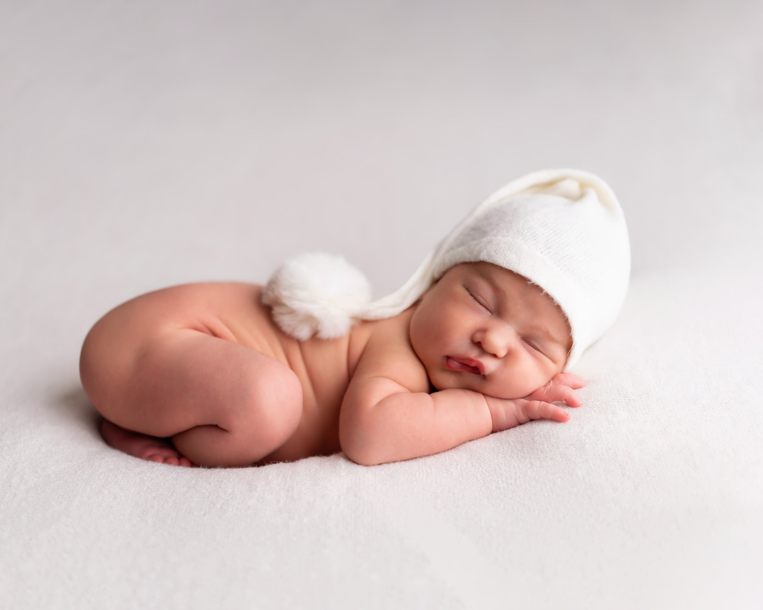 Фотограф новорожденных Юлия Гаст