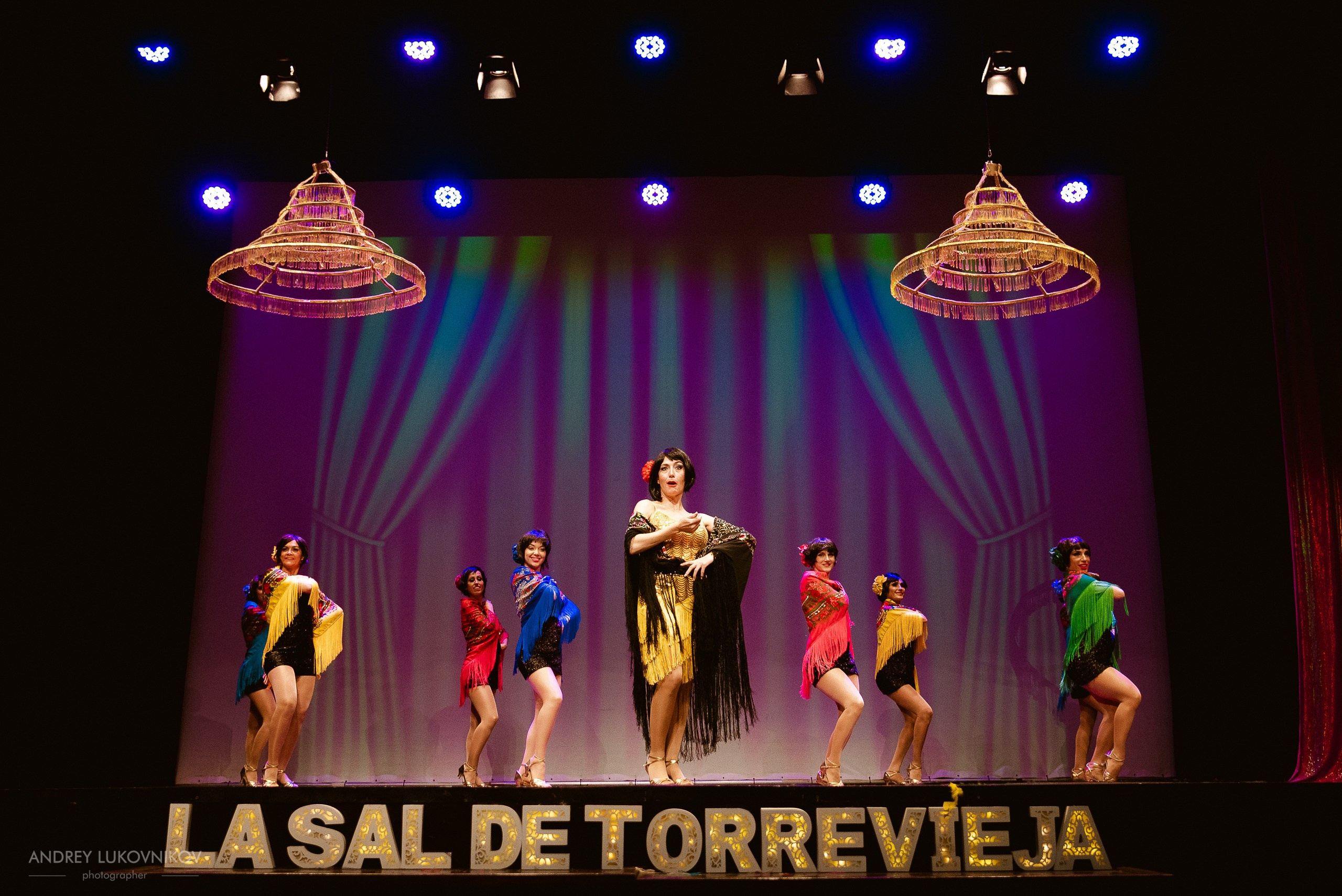 Reportaje fotográfico y rodaje entre bastidores del concierto de La Sal de Torrevieja en España