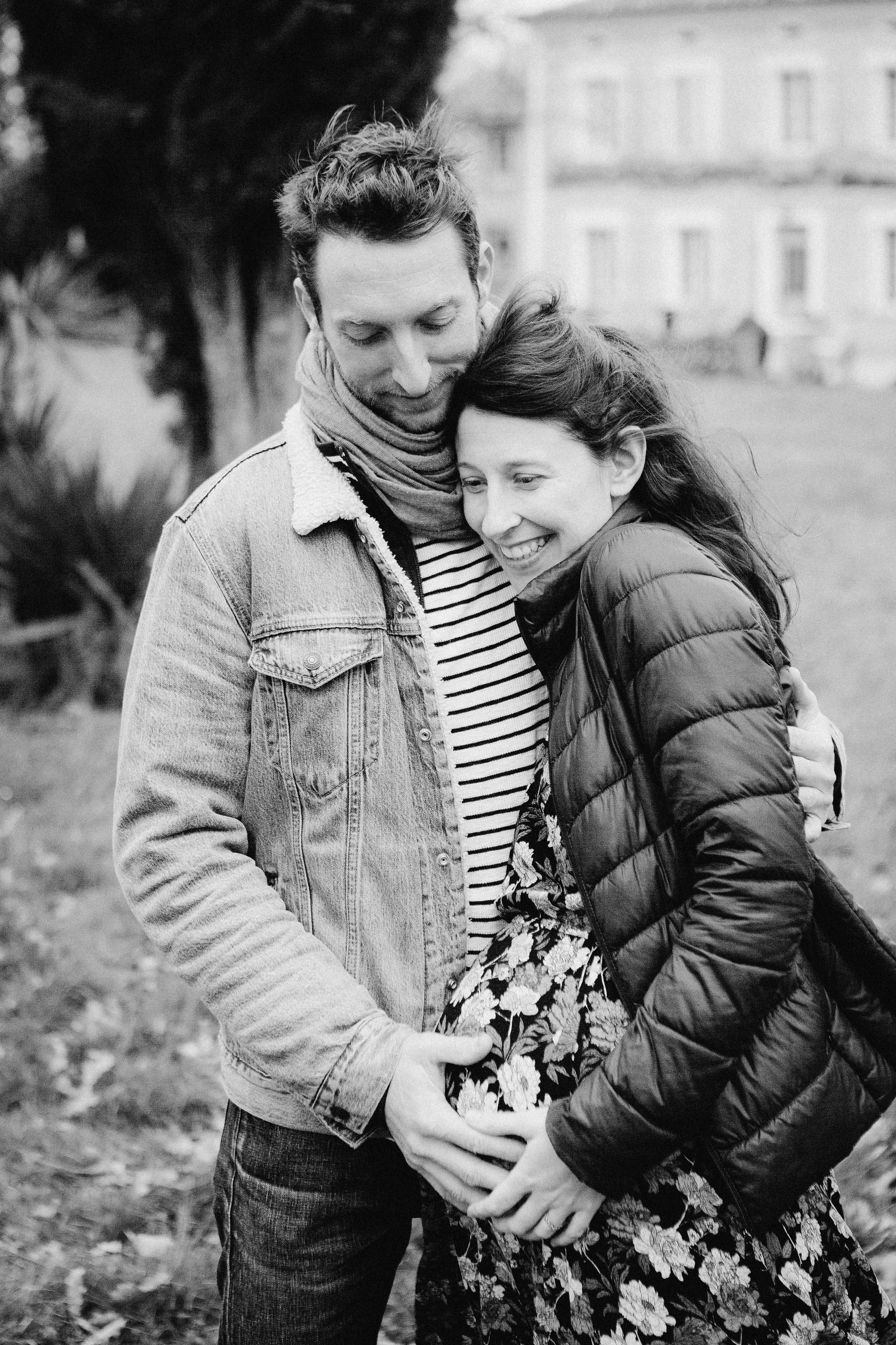 Séance photo grossesse et nouveau-né. Eugénie Smirnova — photographe à Toulouse et dans le sud-ouest de la France