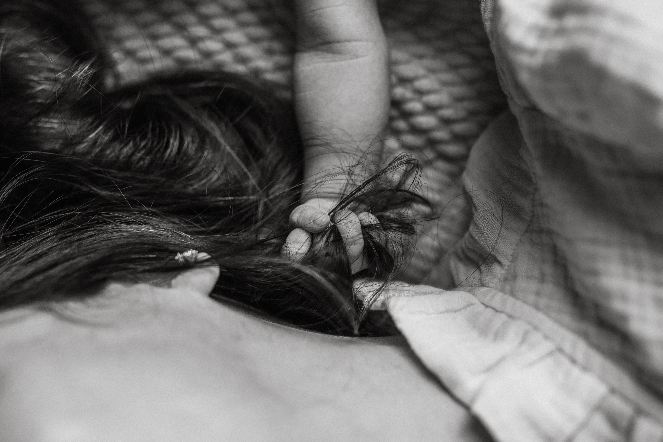 Newborn Photography with Parents – Gentle & Loving Moments. Alisa Tant — Family and newborn photographer Bucks County, Montgomery county, Philadelphia, NJ