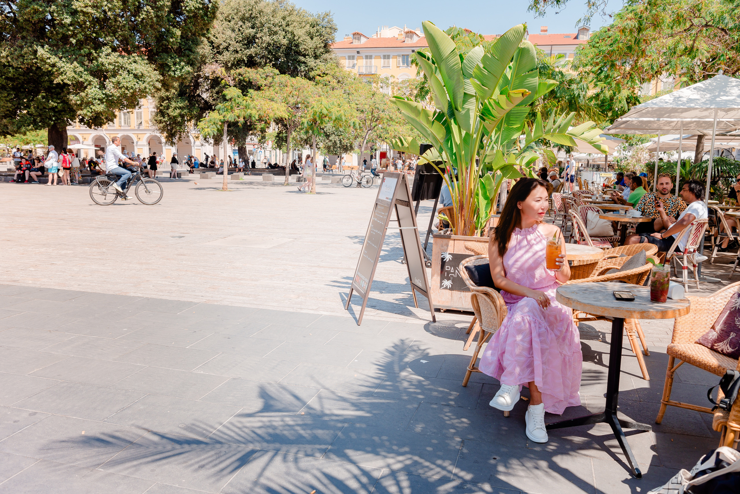 CONTENU DE MEDIAS SOCIAUX POUR ASTROLOGUE. MARIA VALUEVA Photographer in Nice, Cannes, Monaco, France, Europe, Istanbulm Turquie