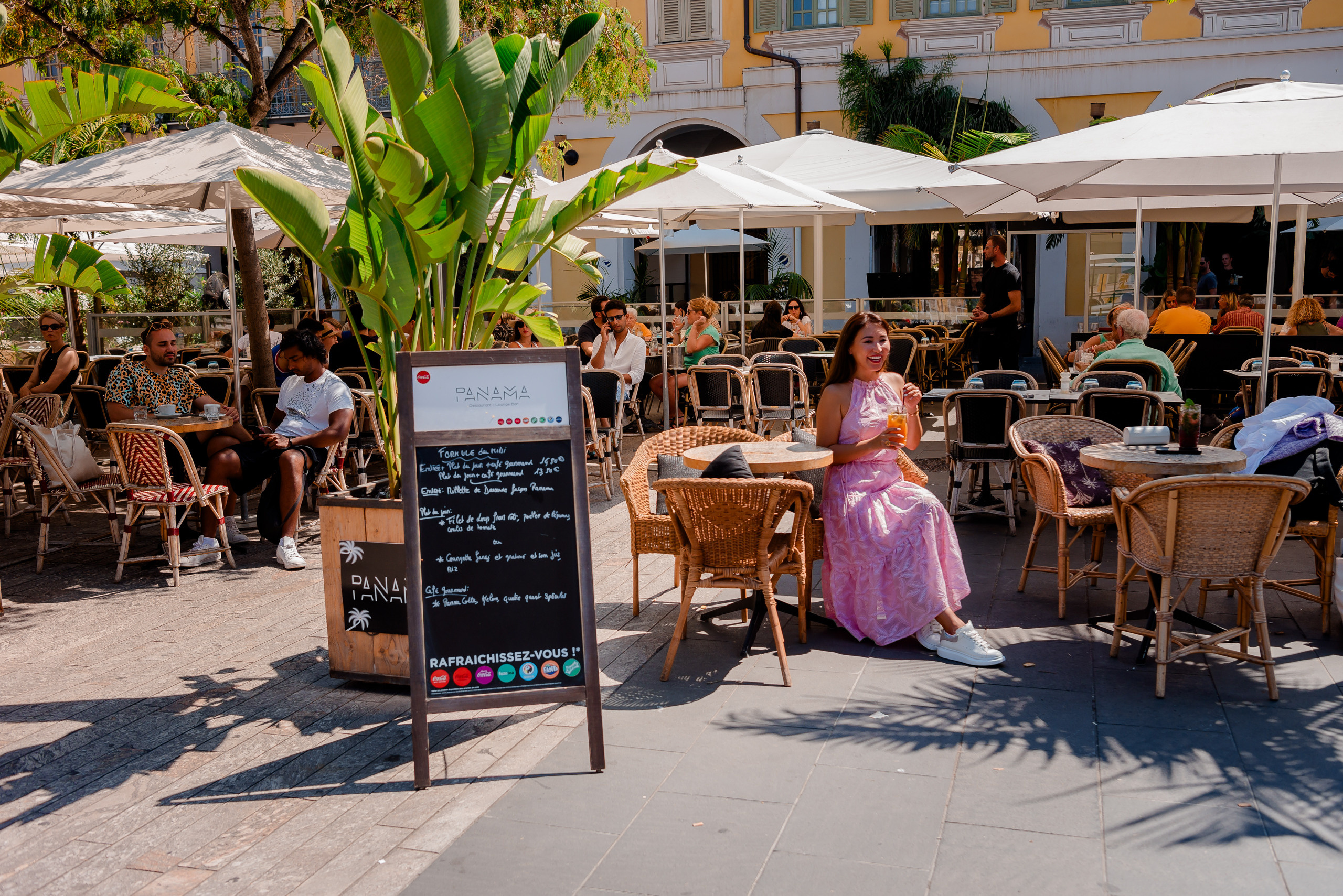 CONTENU DE MEDIAS SOCIAUX POUR ASTROLOGUE. MARIA VALUEVA Photographer in Nice, Cannes, Monaco, France, Europe, Istanbulm Turquie