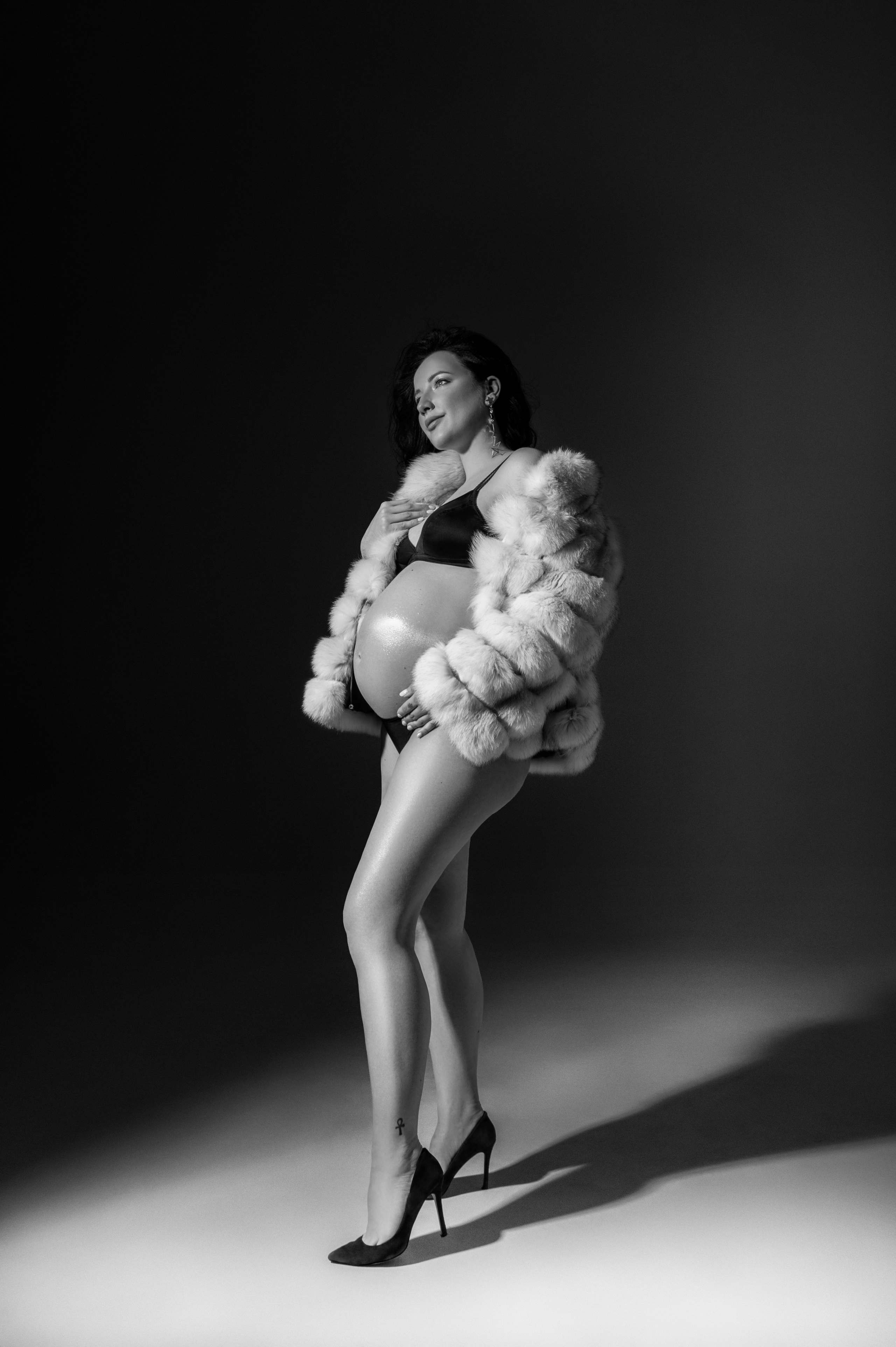 Workshop. Krása tehotenstva v objektíve — Maria Milosovic, tehotenská fotografka