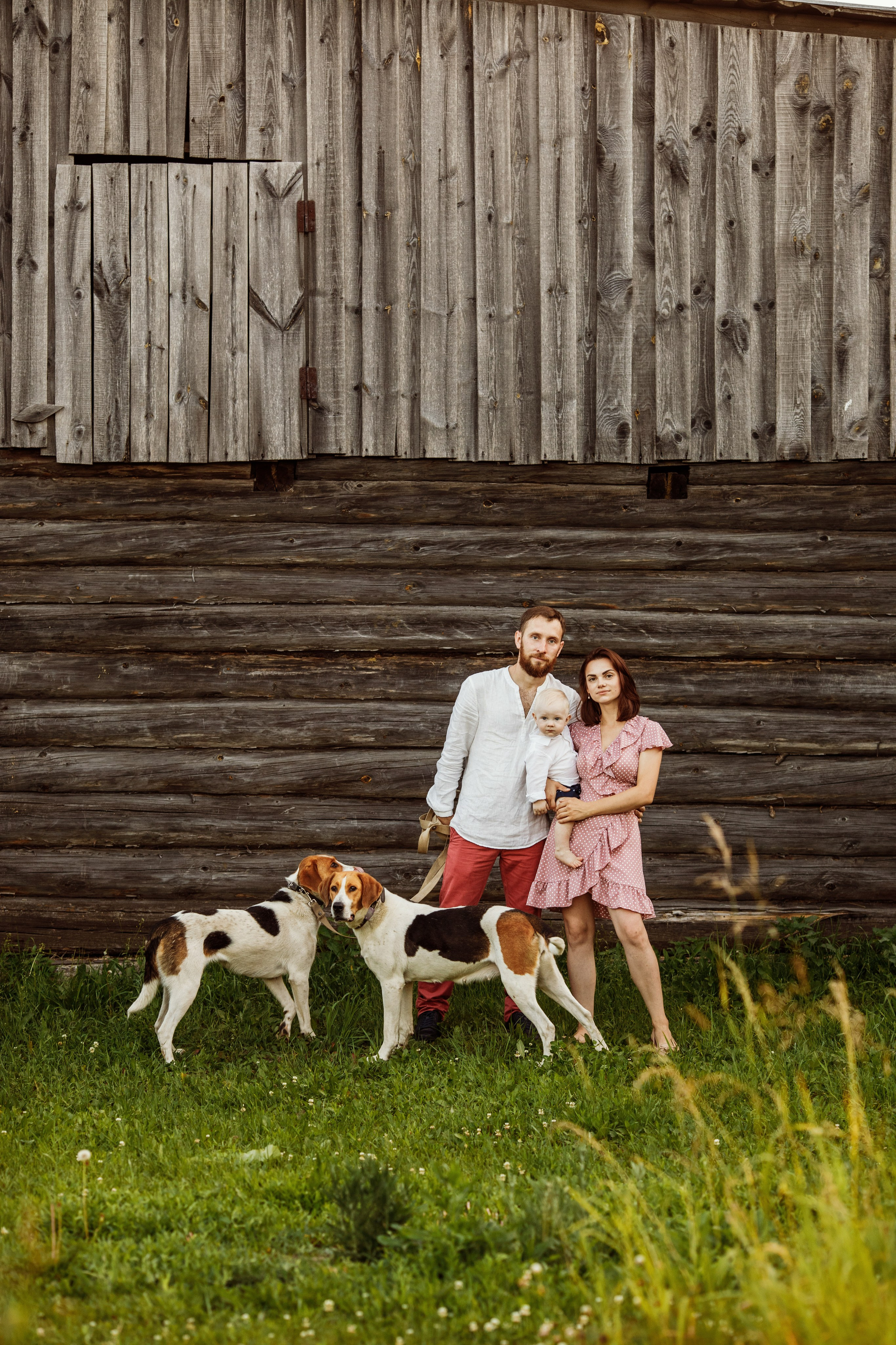 Outdoor First Birthday Photoshoot – Fun & Playful Moments. Alisa Tant — Family and newborn photographer Bucks County, Montgomery county, Philadelphia, NJ