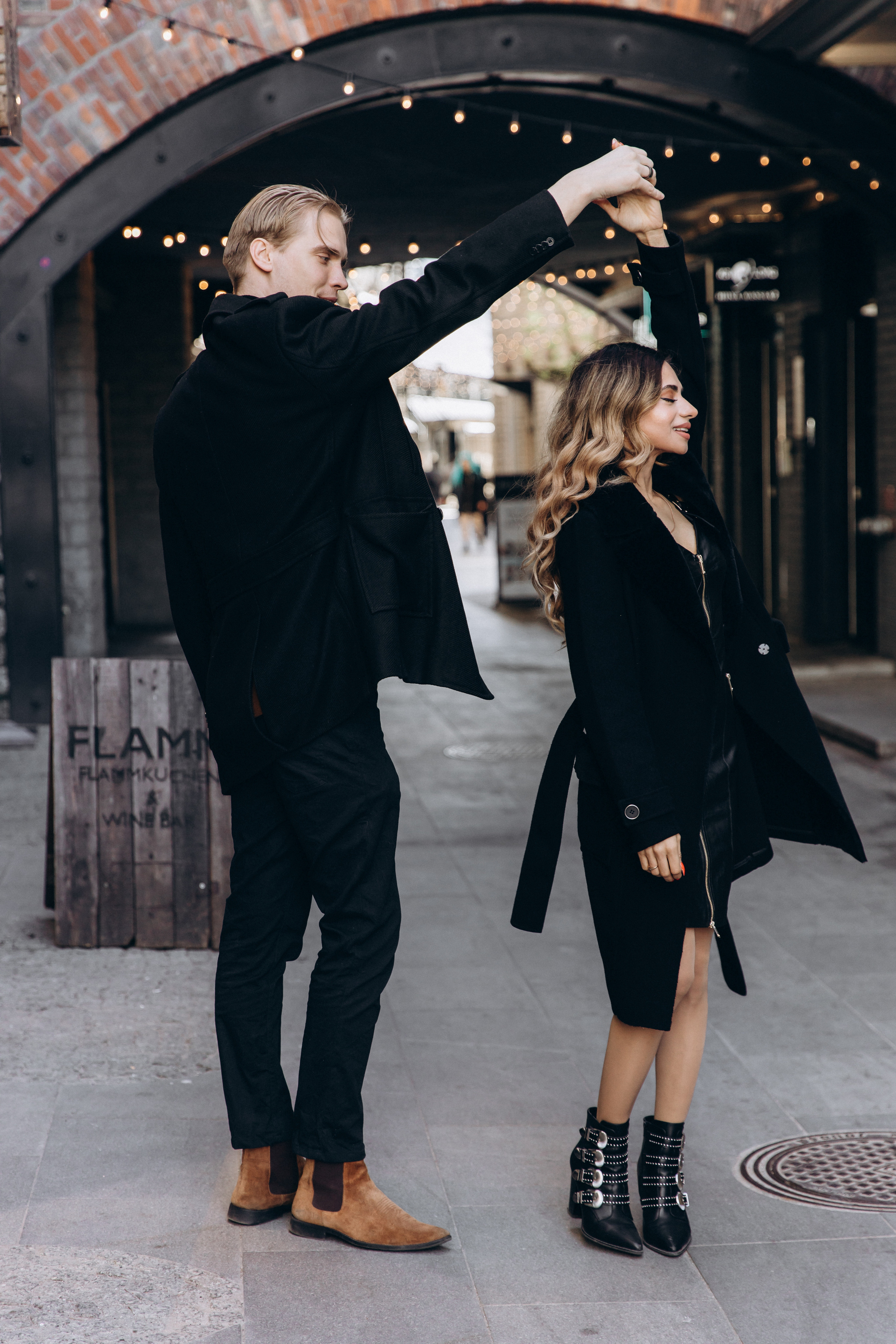 Love Story Лавстори фотосессия в Таллинне и по всей Эстонии. Wedding Photographer in Marbella, Como, Tuscany, Cannes