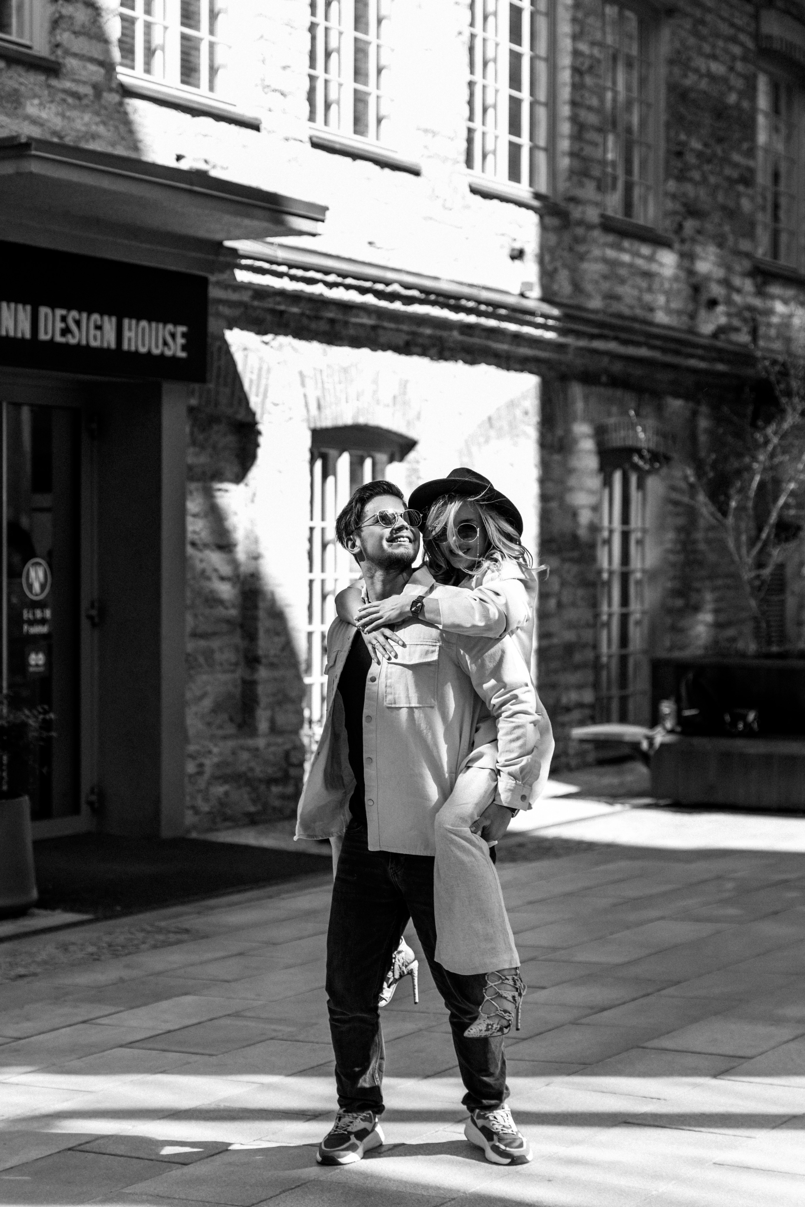 Love Story Лавстори фотосессия в Таллинне и по всей Эстонии. Wedding Photographer in Marbella, Como, Tuscany, Cannes