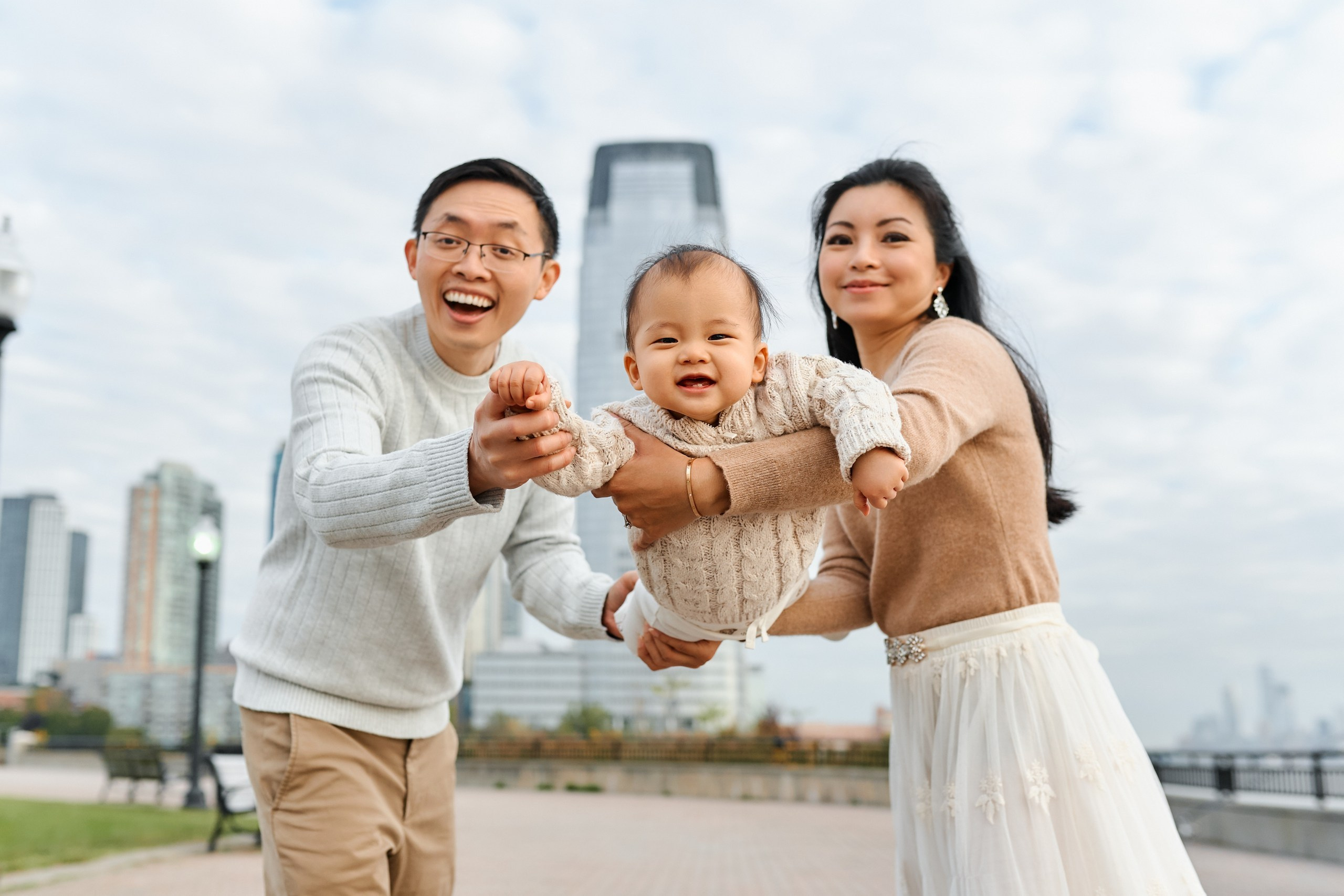 Family photo service New York / Experienced photographer. Professional Wedding and event photographer USA New York