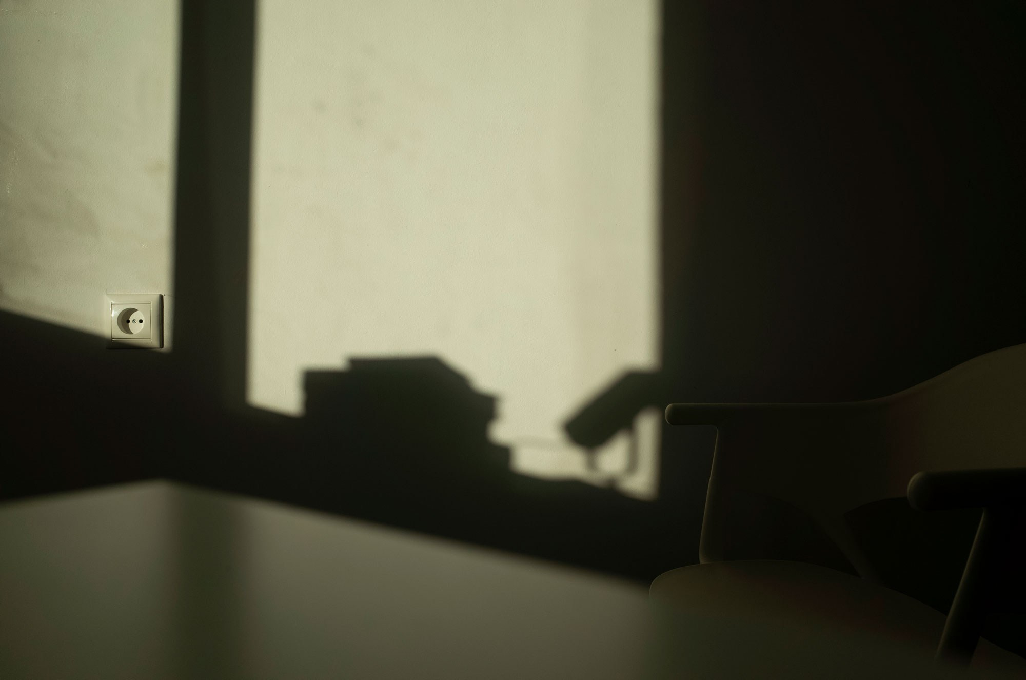 White room. Leni Smoragdova | Transaction Art Universe | Conceptual Art