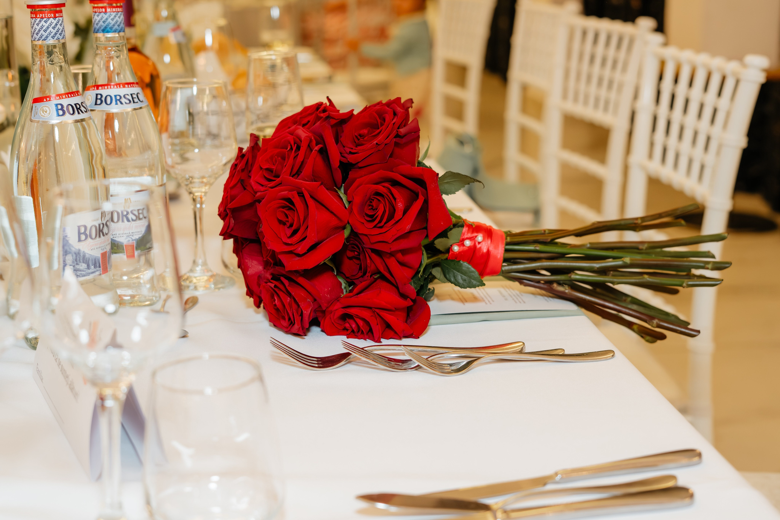 Povestea de nuntă a lui Anca și Dragoș în Bacău | Fotografie de Eveniment. Raw Studio. Fotograful tau de nunta!