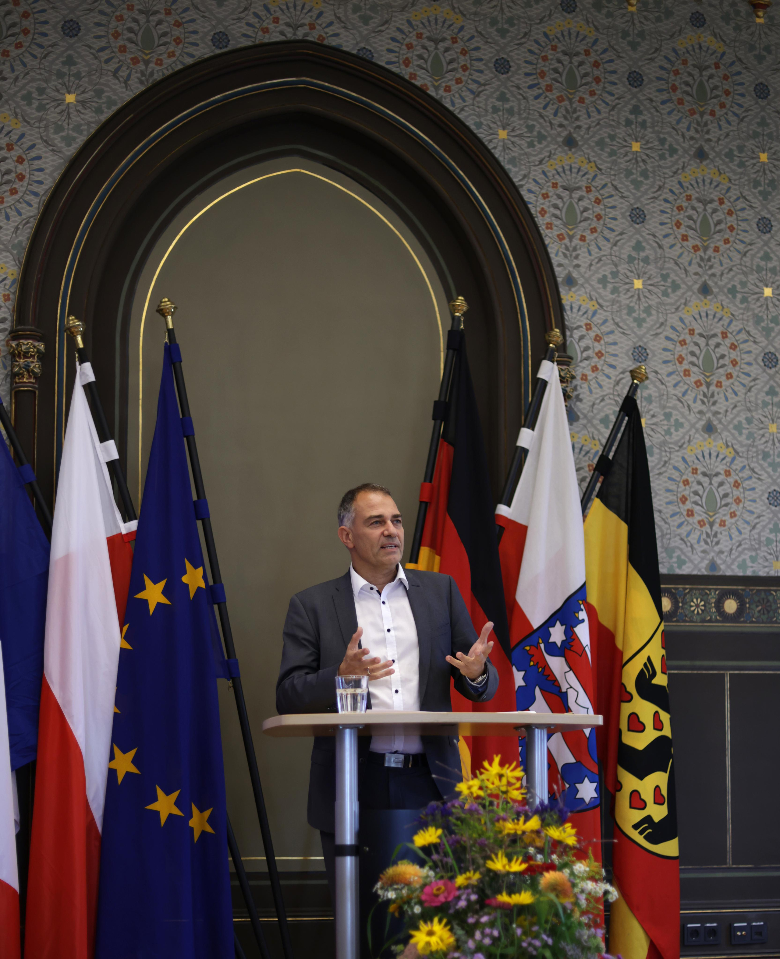 ERIC VAZZOLER. Natalia Bogdanovska. Films et photographie corporate en France