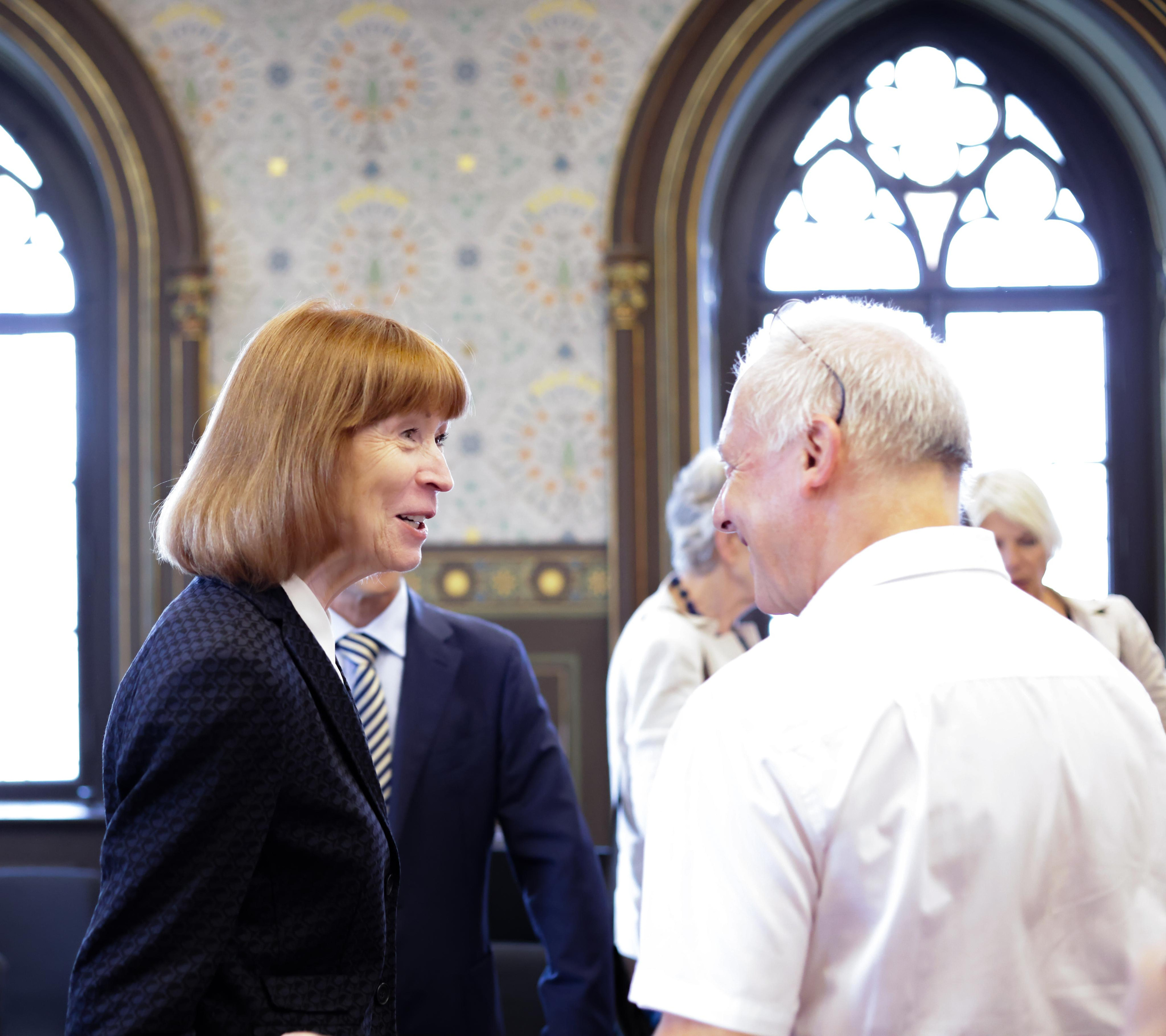 ERIC VAZZOLER. Natalia Bogdanovska. Films et photographie corporate en France