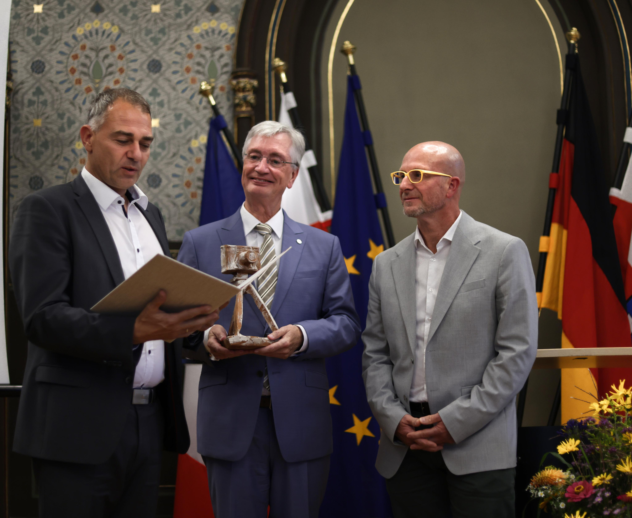 ERIC VAZZOLER. Natalia Bogdanovska. Films et photographie corporate en France