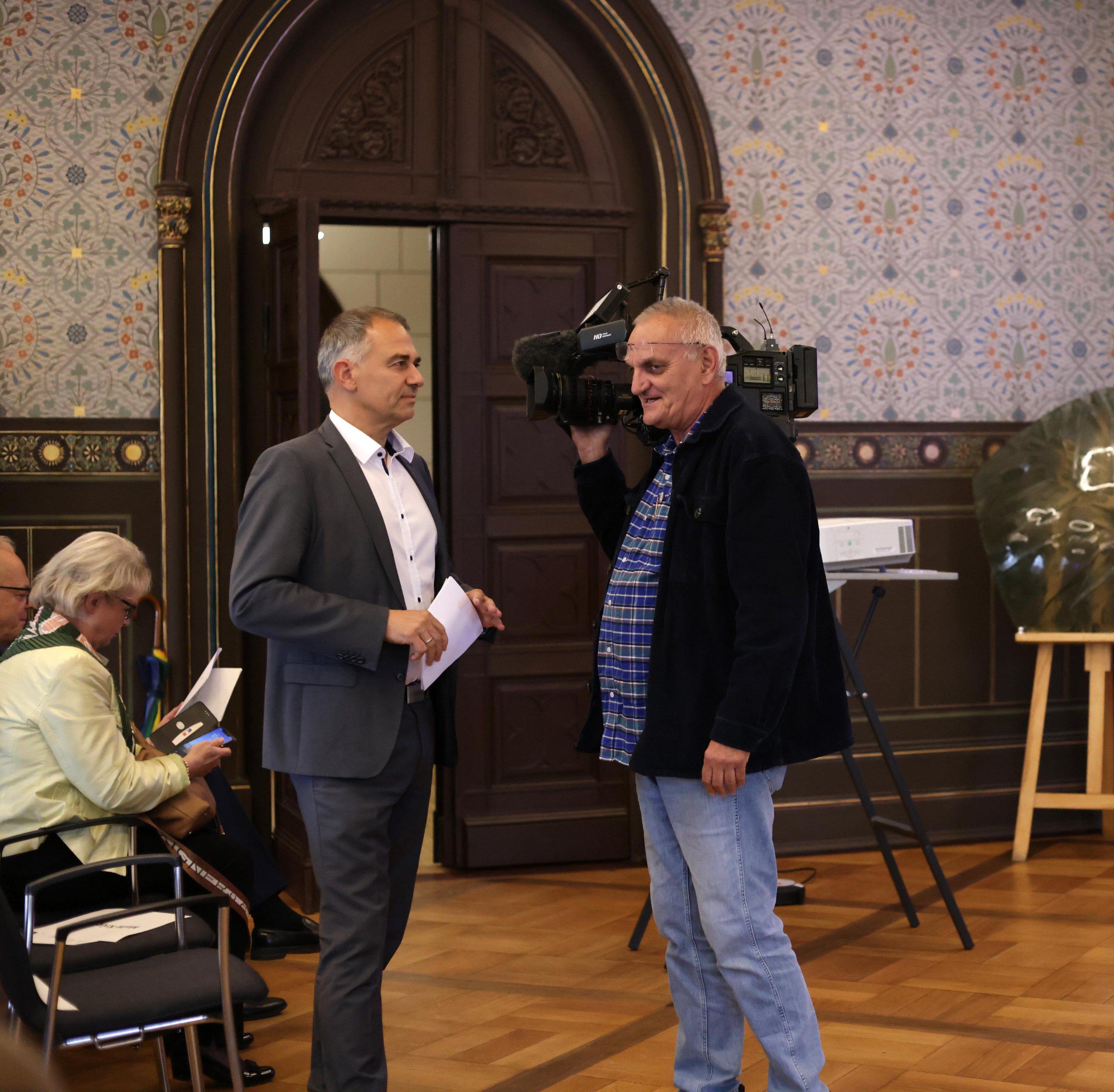 ERIC VAZZOLER. Natalia Bogdanovska. Films et photographie corporate en France