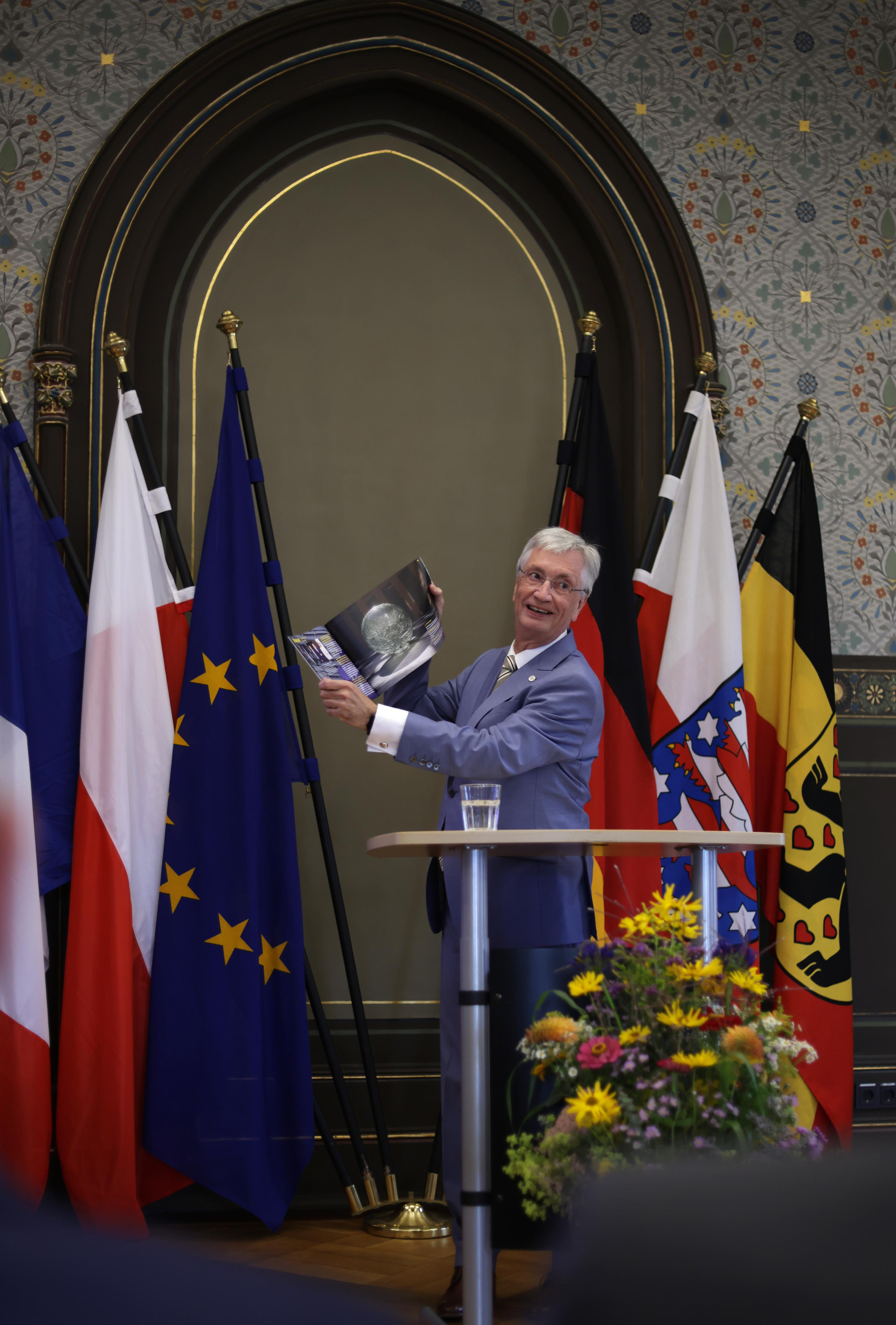 ERIC VAZZOLER. Natalia Bogdanovska. Films et photographie corporate en France