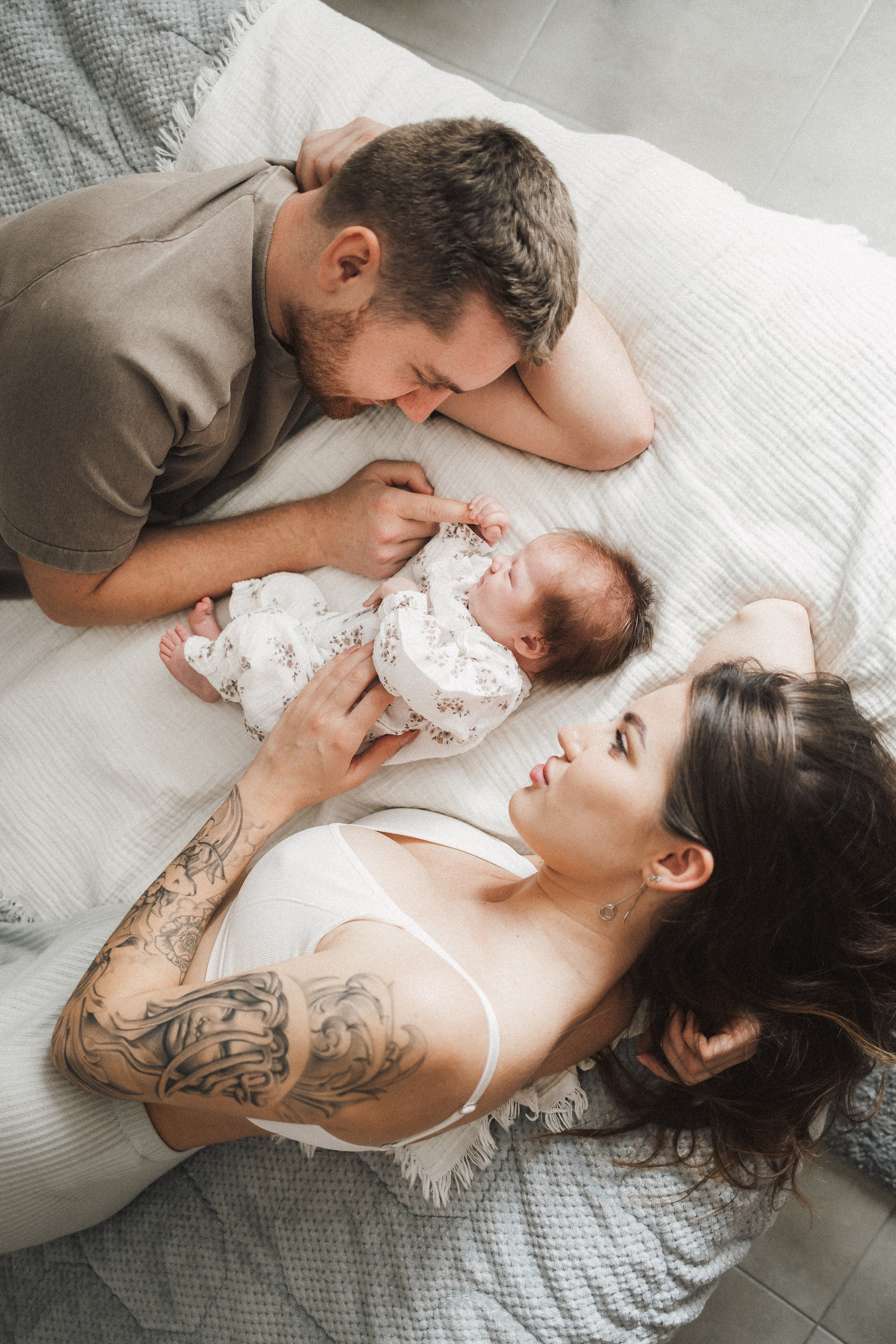 Фотограф Торревьеха — семейные, детские фотосессии, а так же беременных и новорожденных, на побережье или в уютной домашней атмосфере