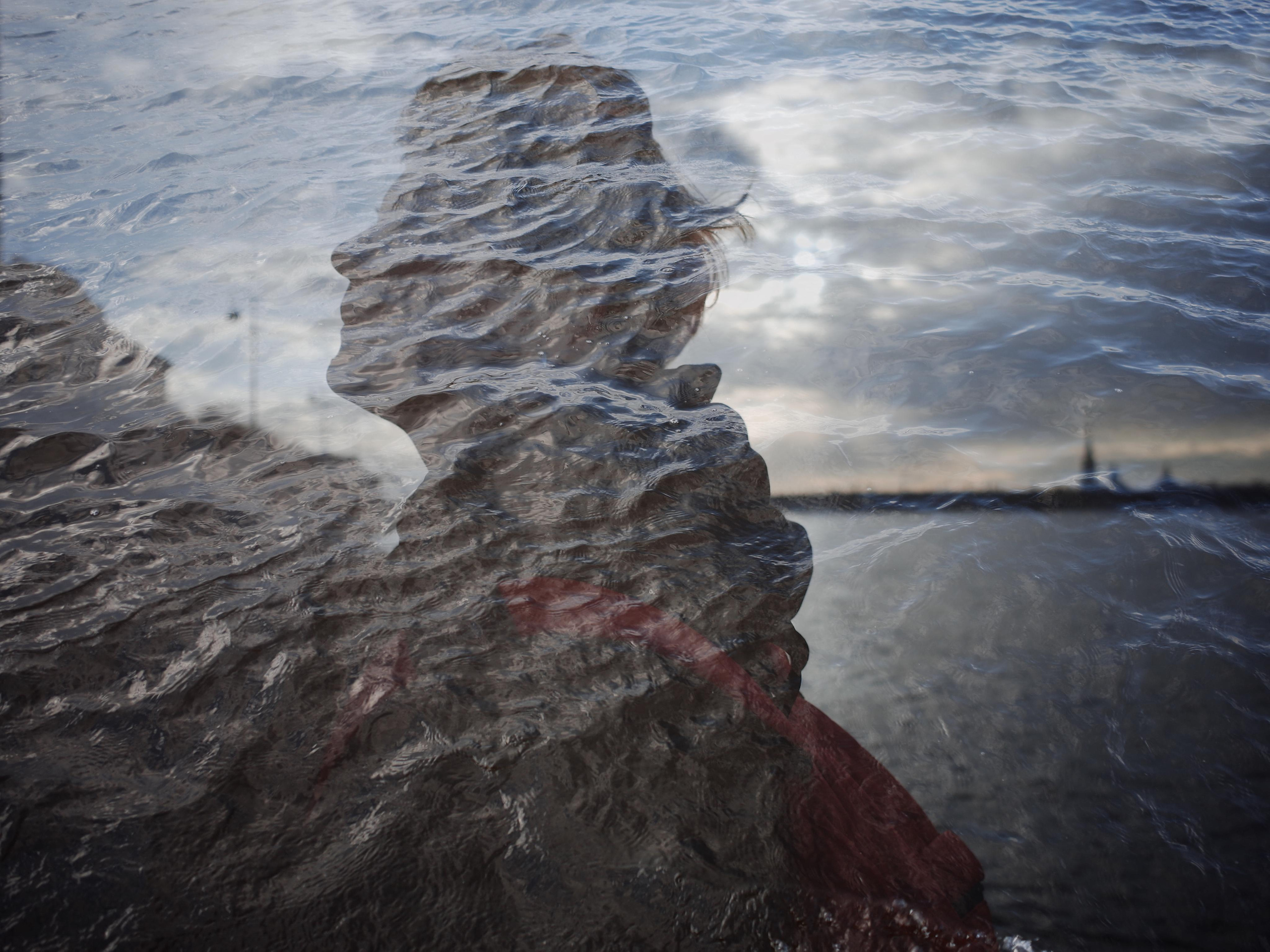 Fatima Rolling Up. Victoria Dini. Art photography in London / Folkestone, UK