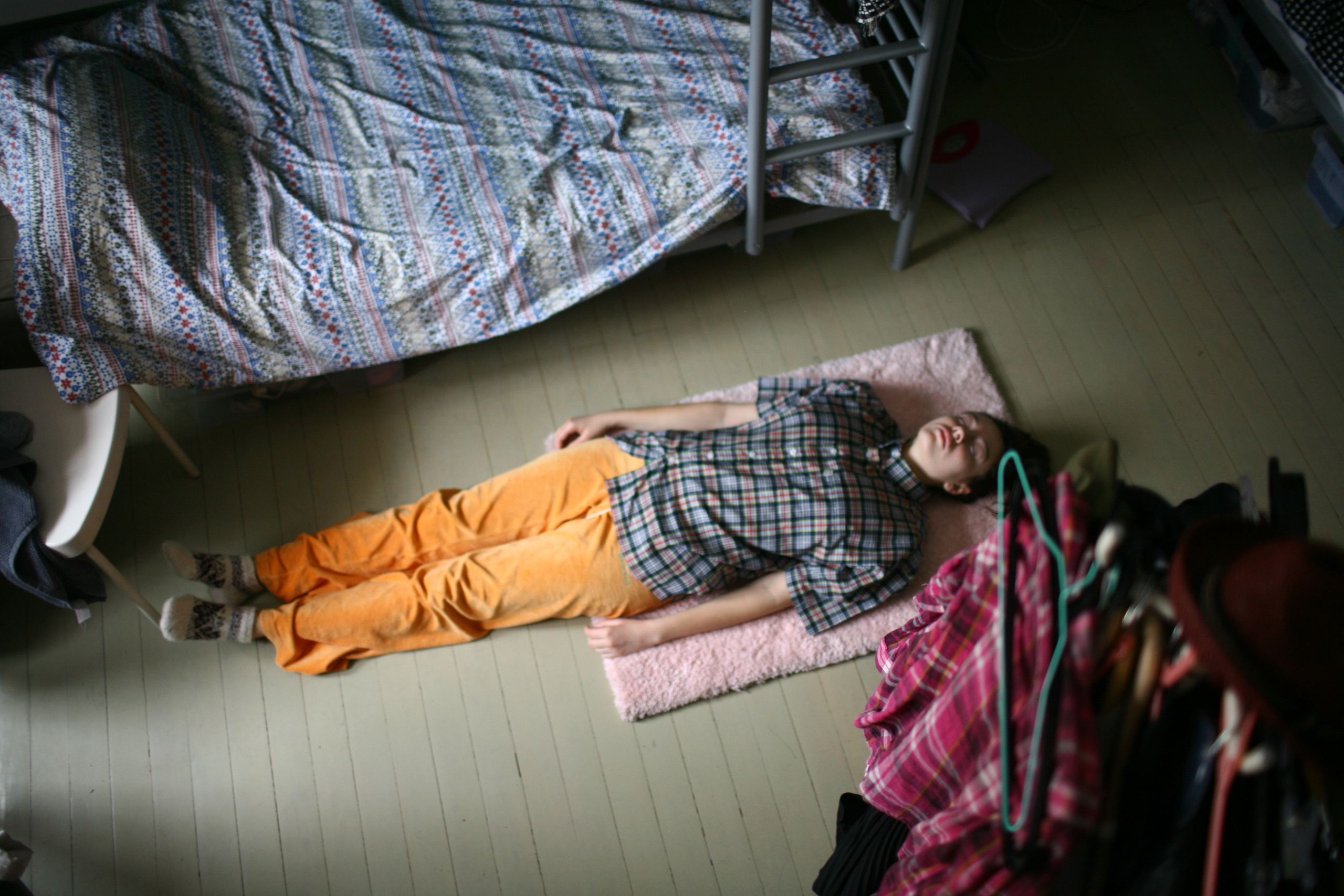 Vera and her morning at hostel. Victoria Dini. Art photography in London / Folkestone, UK