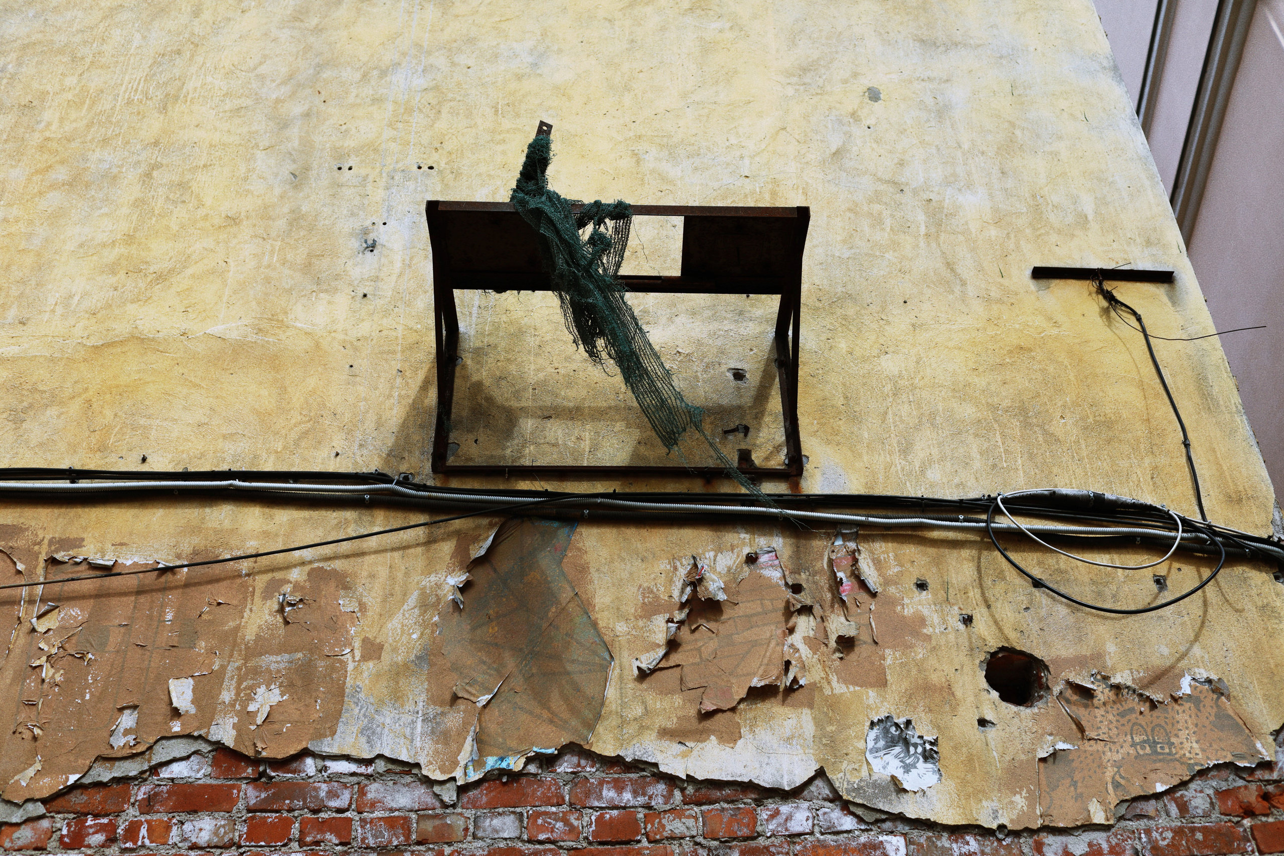 Milka Piter Finding out. Victoria Dini. Art photography in London / Folkestone, UK