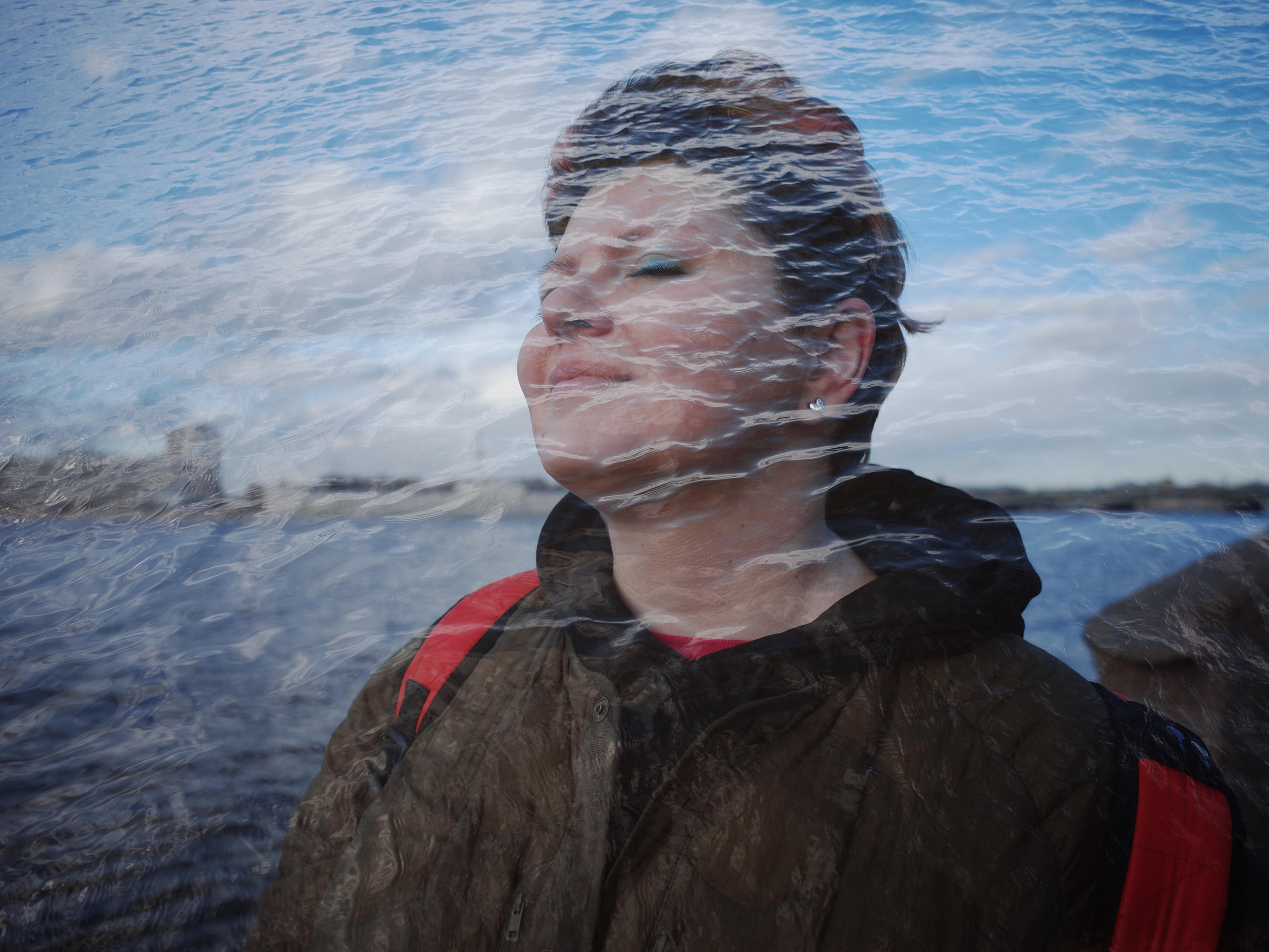 Fatima Rolling Up. Victoria Dini. Art photography in London / Folkestone, UK